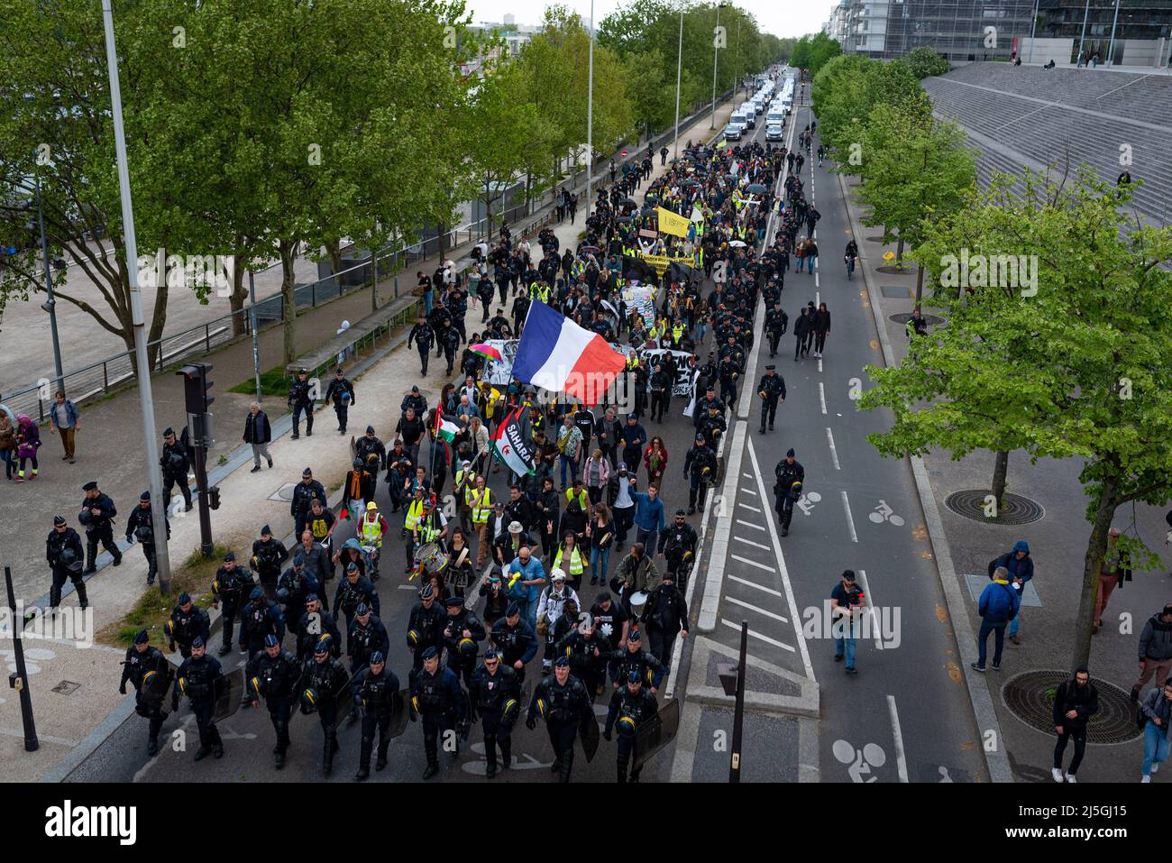 The "Gilet Jaunes" (Yellow Vests) movement holds a rally ahead of the  Sunday election ballot between presidential candidates Emmanuel Macron and  Marine Le Pen in Paris, France on April 23, 2022. The (