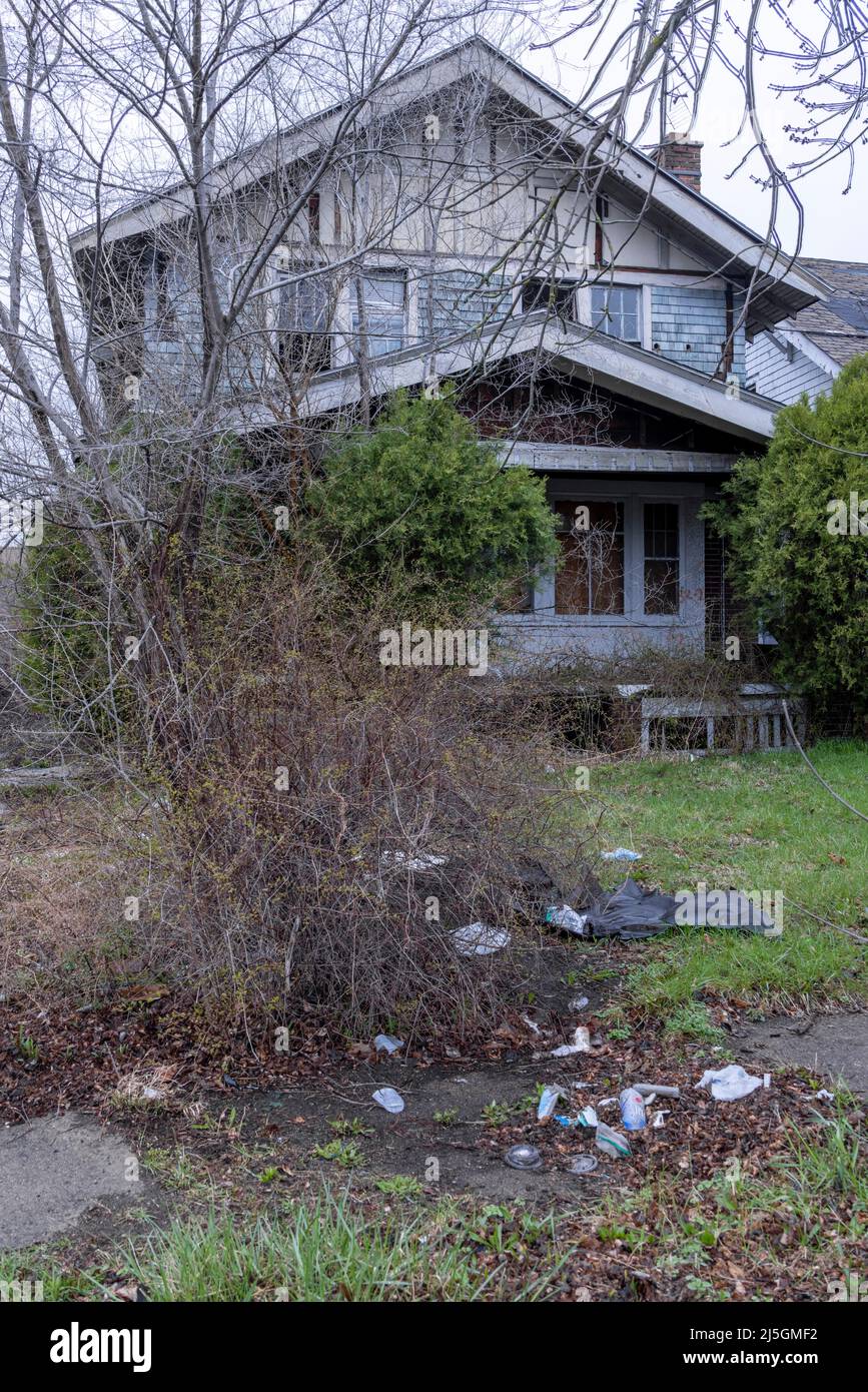 abandoned house in Detroit, Michigan, USA, symbolic of economic depression. Stock Photo