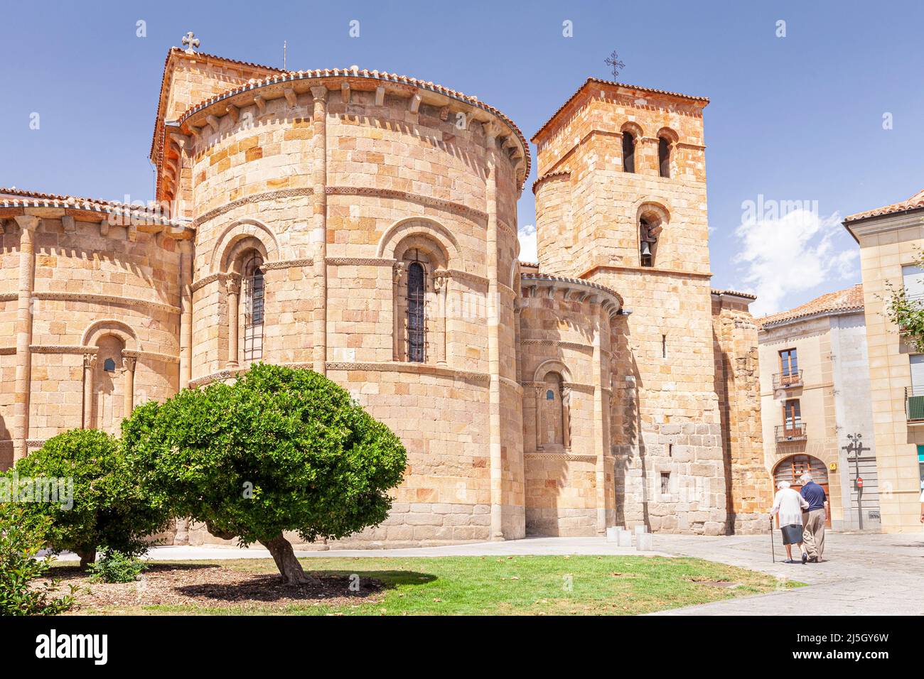 Iglesia de san pedro apóstol hi-res stock photography and images - Alamy