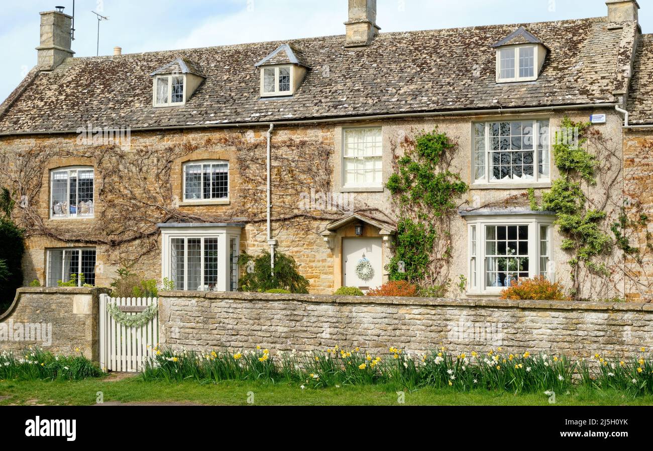 Spring Views of beautiful country House Kingham Village Oxfordshire