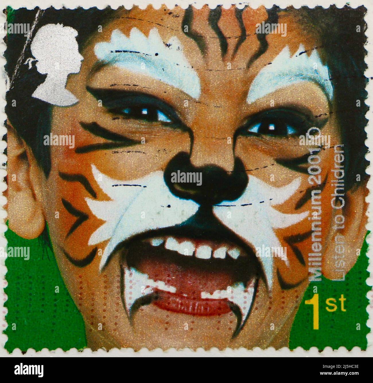 Tiger facepaint hi-res stock photography and images - Alamy