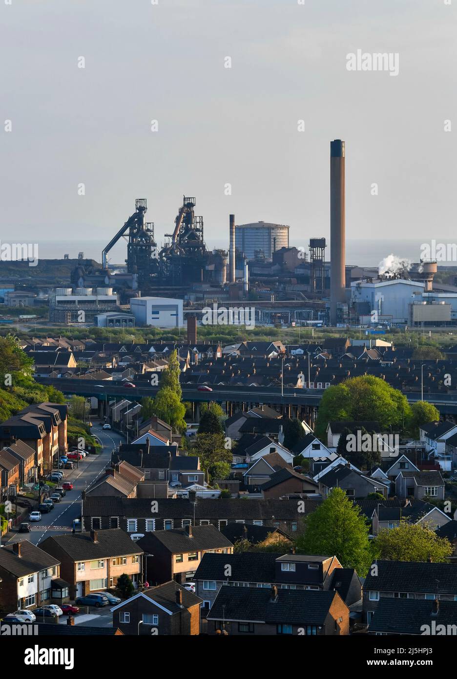 Blast furnaces port talbot steelworks hi-res stock photography and ...
