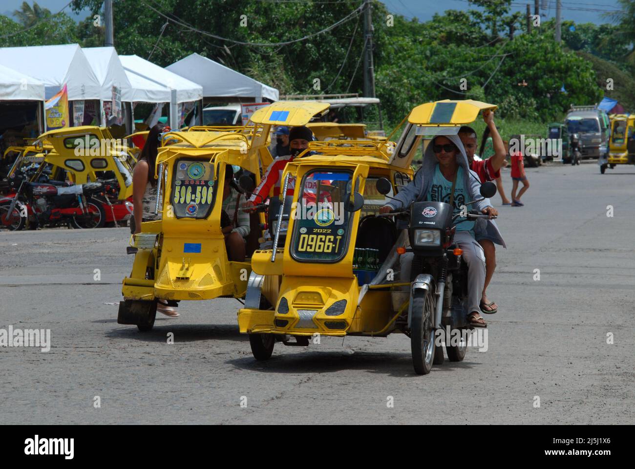 Philippine tricycles hires stock photography and images Alamy