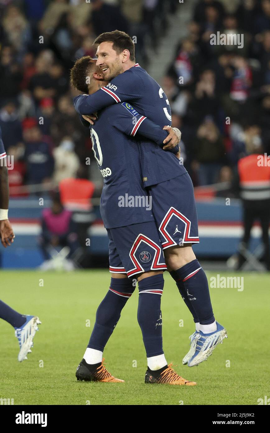 lionel-messi-of-psg-celebrates-his-goal-with-neymar-jr-of-psg-during