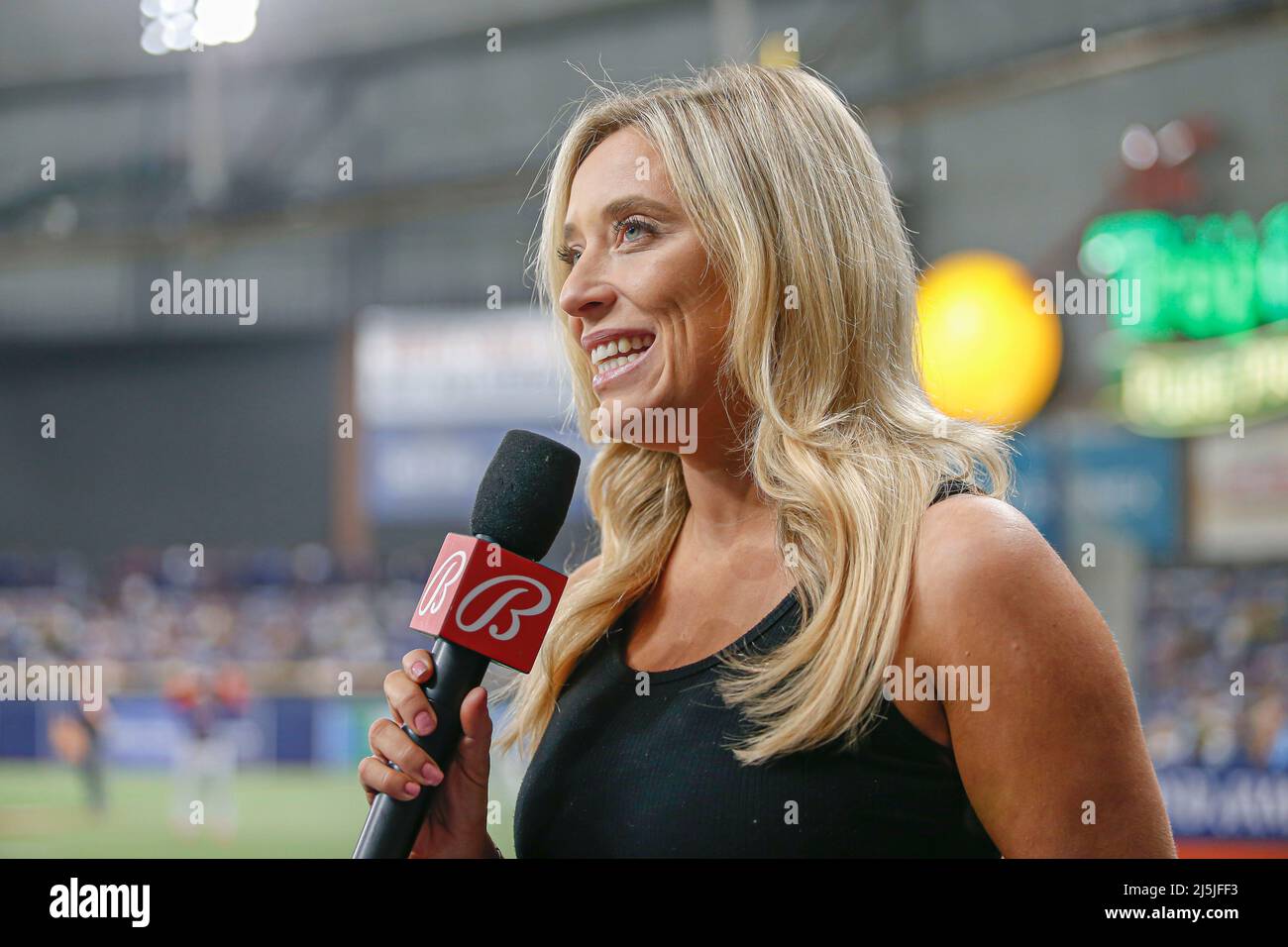 St. Petersburg, FL. USA;  Ballys’ Sports reporter Tricia Whitaker gives a mid inning update during a major league baseball game between the Tampa Bay Stock Photo