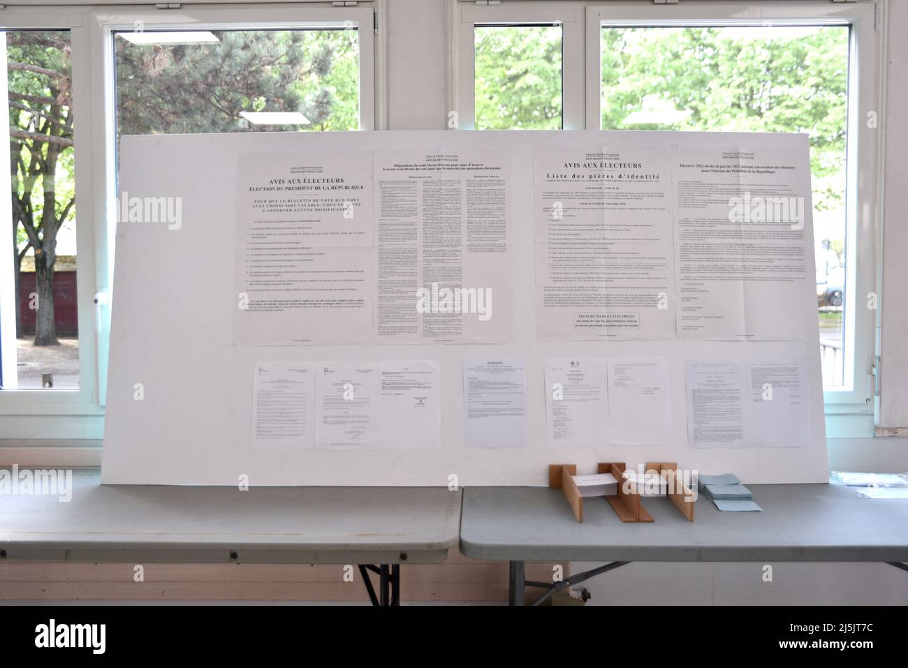 Second round of the French presidential election in Saint-Gratien, France, on April 24, 2022. In the avenue leading to the school housing the voting booths, the posters of the two candidates are torn down. Photo by Pierrick Villette/aBACAPRESS.COM Stock Photo