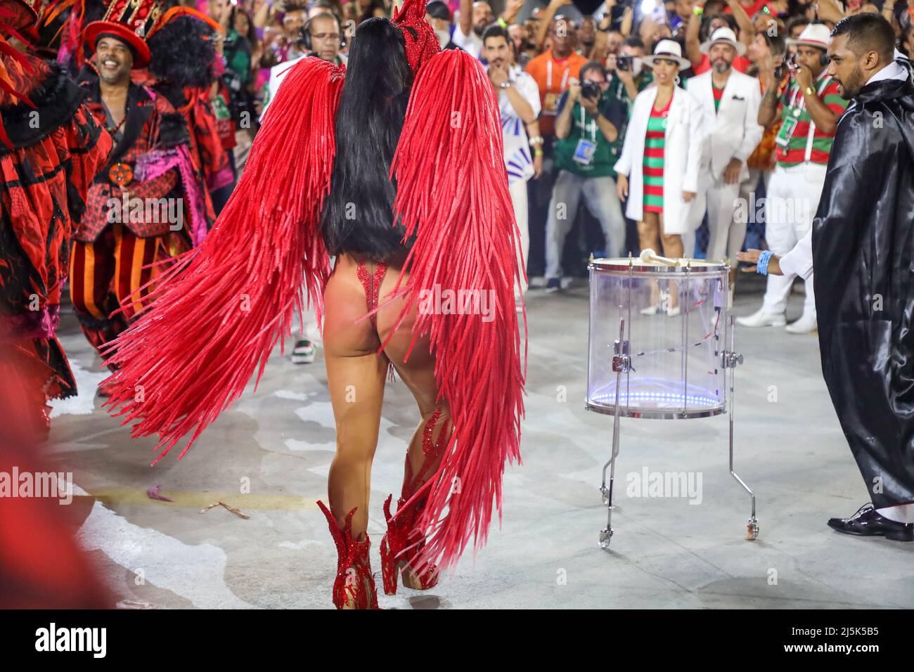 Fotos de paolla oliveira no carnaval 2022