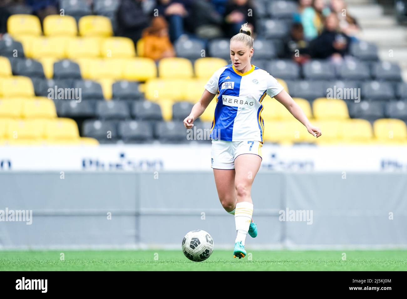 grill udeladt Hammer April 24, 2022, Bern, Wankdorf, AXA Women's Super League: BSC YB women -  Grasshopper Club Zurich, #7 Ana Maria Markovic (GC) in action, on the ball  (Photo by Daniela Porcelli/Just Pictures/Sipa USA