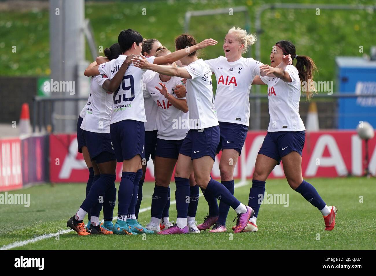 Tottenham women hi-res stock photography and images - Alamy