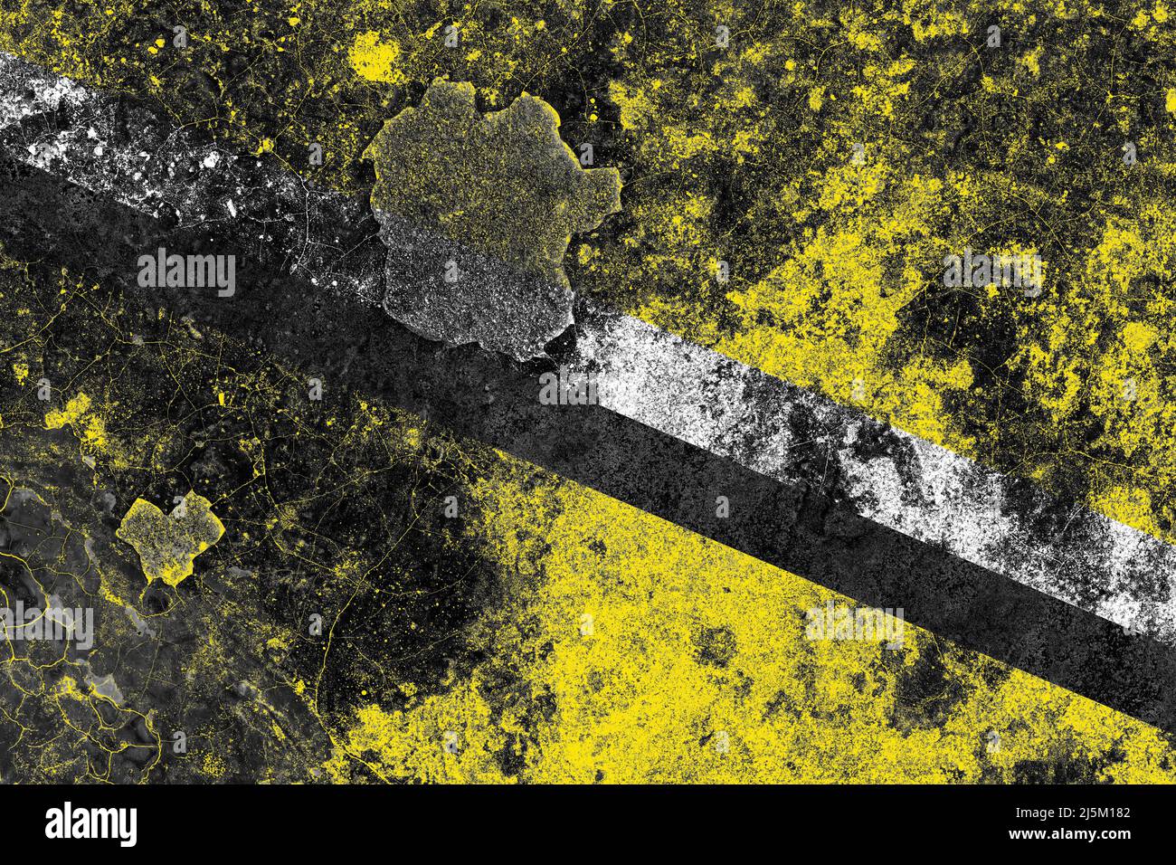 Brunei flag on a damaged old concrete wall surface Stock Photo - Alamy