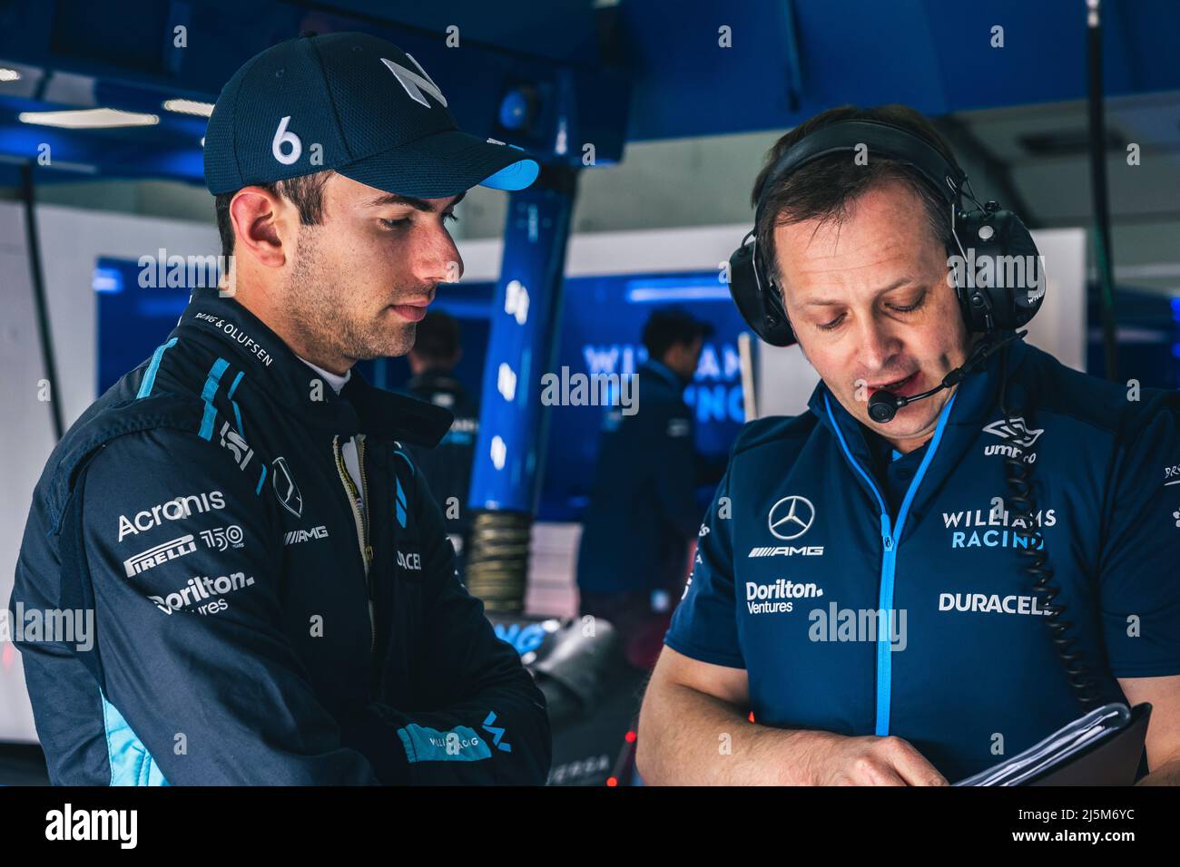 Imola, Italy. 24th Apr, 2022. Nicholas Latifi (CDN) Williams Racing with  Andrew Murdoch (GBR) Williams Race Engineer. 24.04.2022. Formula 1 World  Championship, Rd 4, Emilia Romagna Grand Prix, Imola, Italy, Race Day.