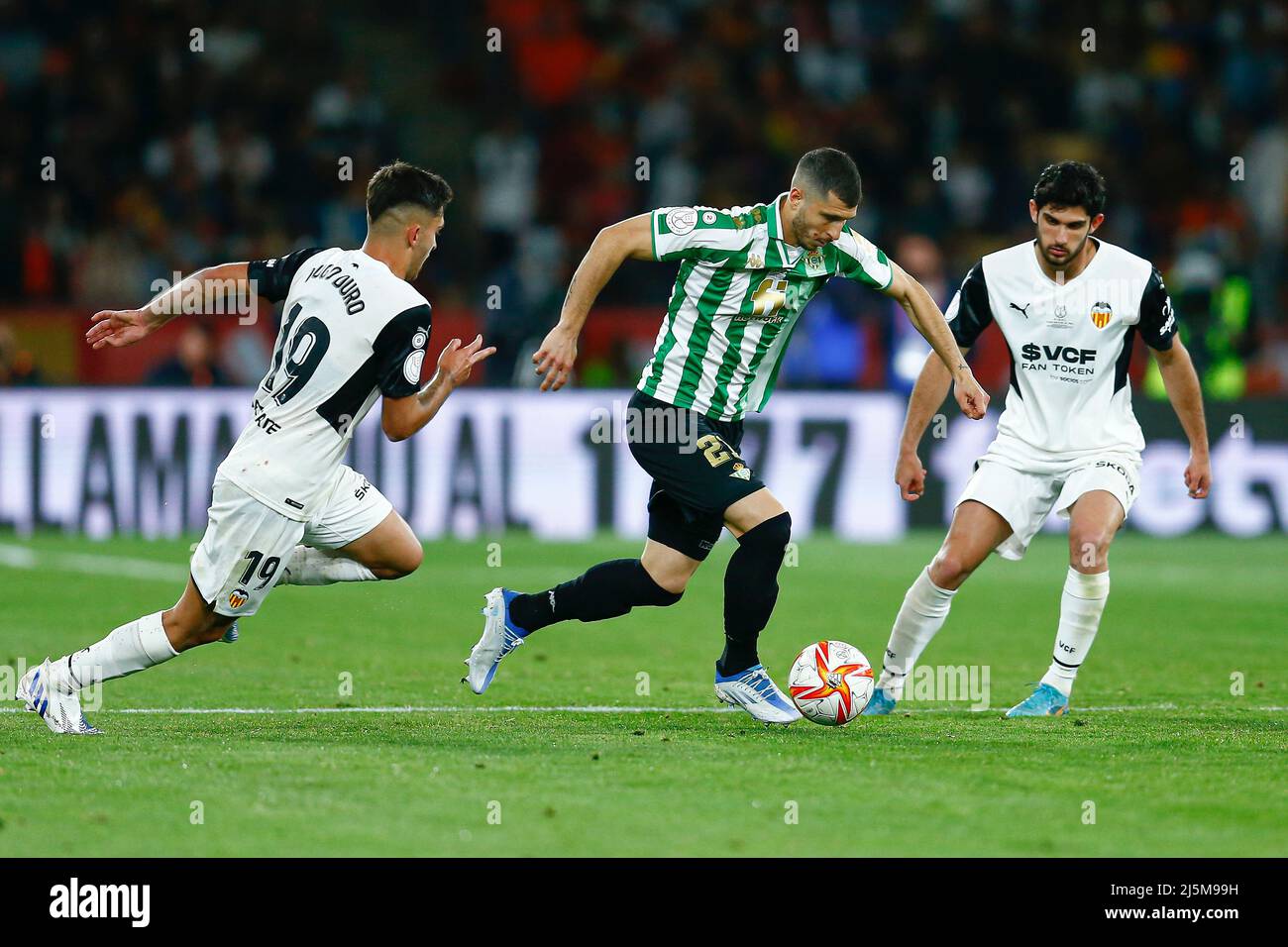 Gabriel Paulista of Valencia CF during the Copa del Rey match between Real  Betis and Valencia CF played at La Cartuja Stadium on April 23, 2022 in  Sevilla, Spain. (Photo by Antonio