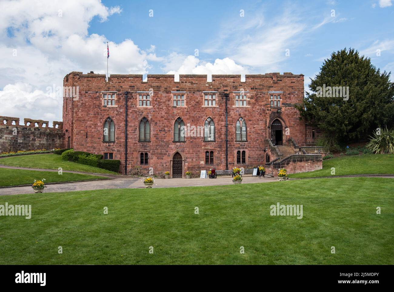 Shrewsbury Castle, Shrewsbury Museum and Art Gallery a fine red sandstone building housing a museum and art gallery. Stock Photo