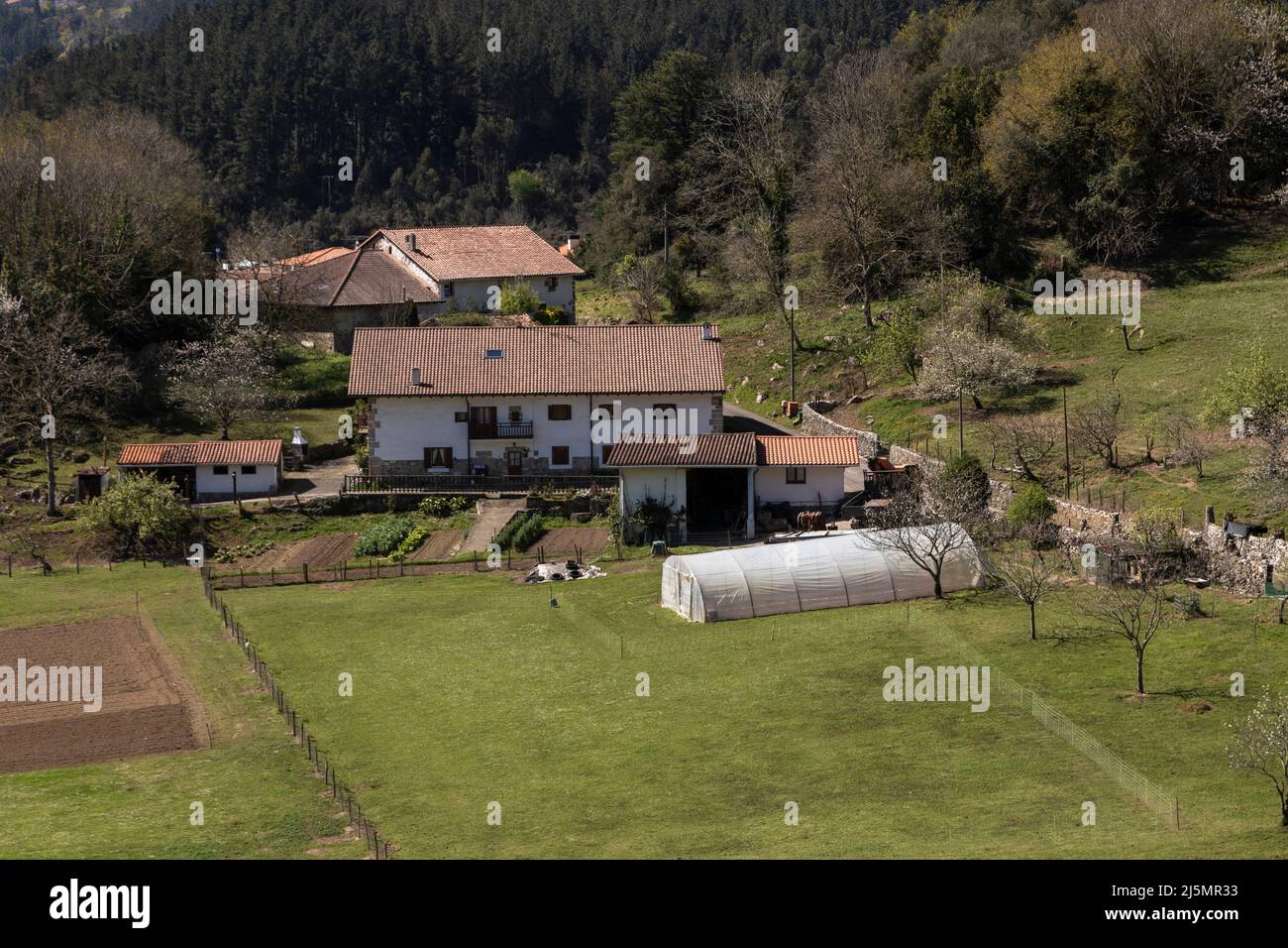 Basque House Typical colourful basque house hi-res stock photography and images - Alamy