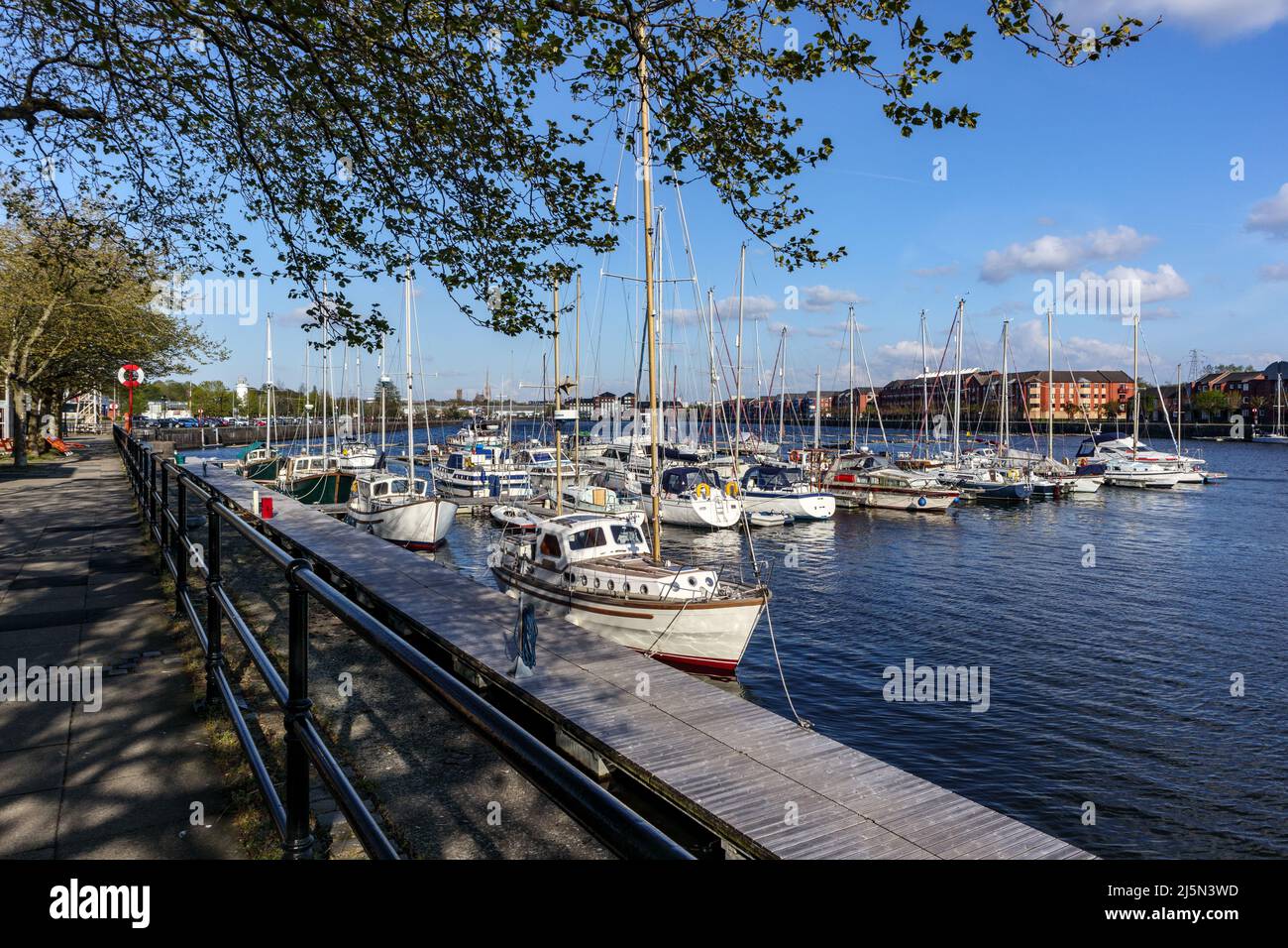 Preston Docks, Lancashire, United Kingdom. 24th Apr, 2022. Bright Afternoon Sunshine bathes Preston Docks in bright sunlight despite a brisk wind bring a chill to the air Credit: PN News/Alamy Live News Stock Photo