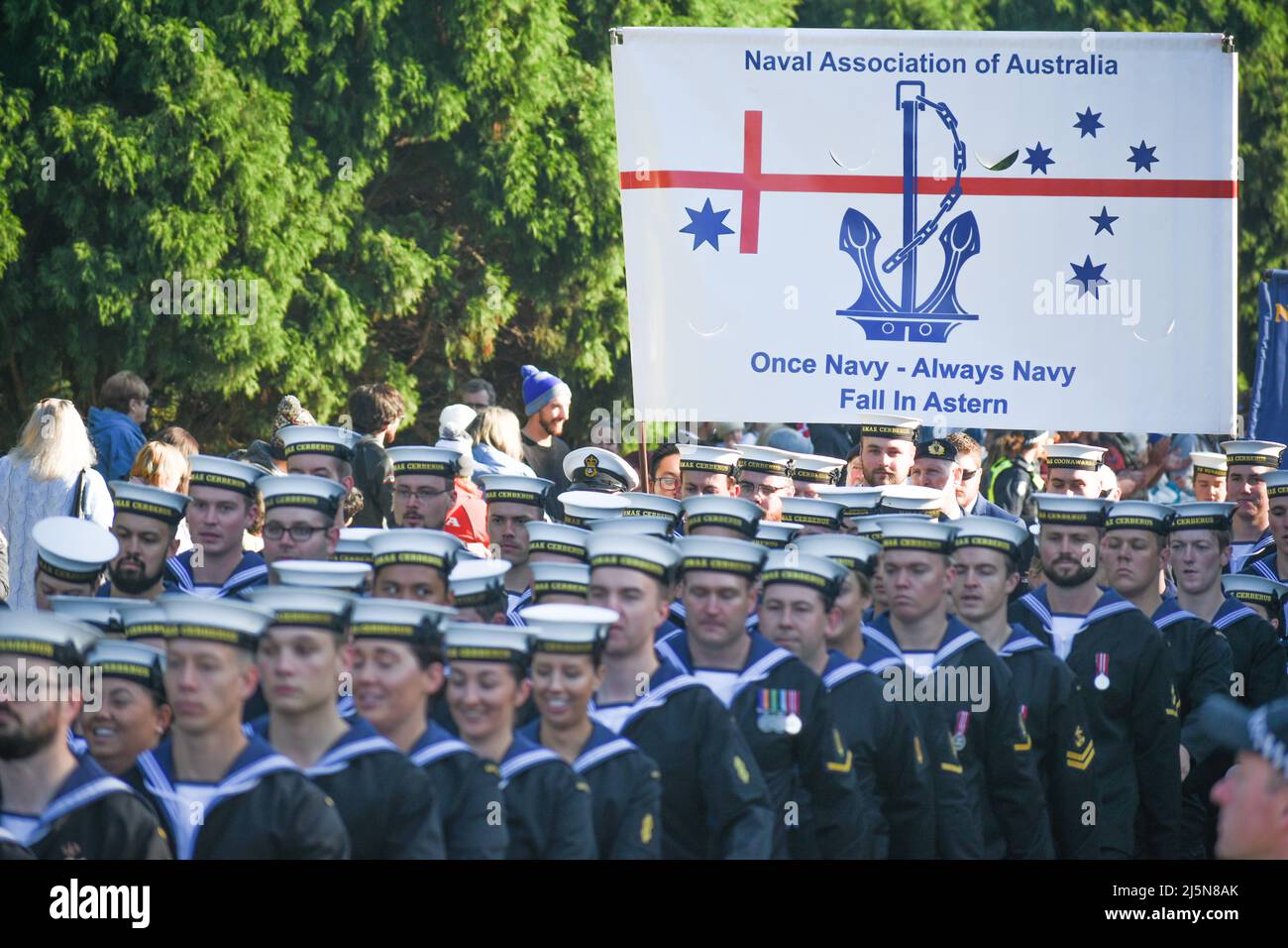 Melbourne, Australia. 25th April 2022. Members of the Naval Base HMAS Cerberus march towards the Shrine of Remembrance for the Anzac Day parade. Credit: Jay Kogler/Alamy Live News Stock Photo