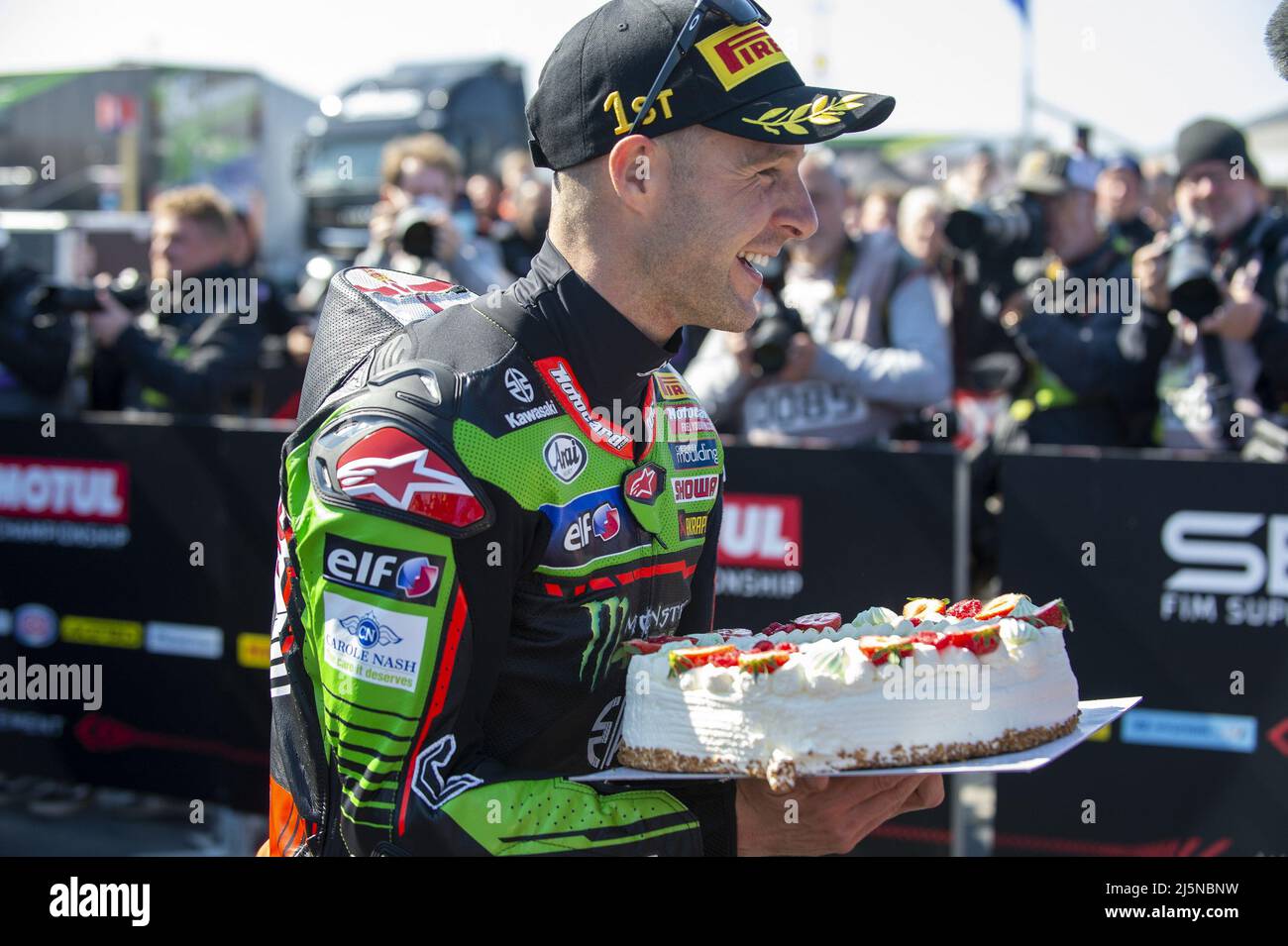 のん Jonathan cake hi-res stock photography and images - Page 2