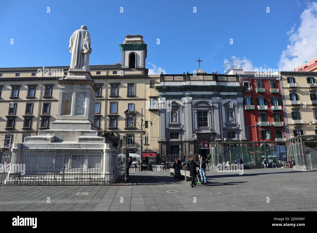 Monumento dante alighieri hi-res stock photography and images - Alamy
