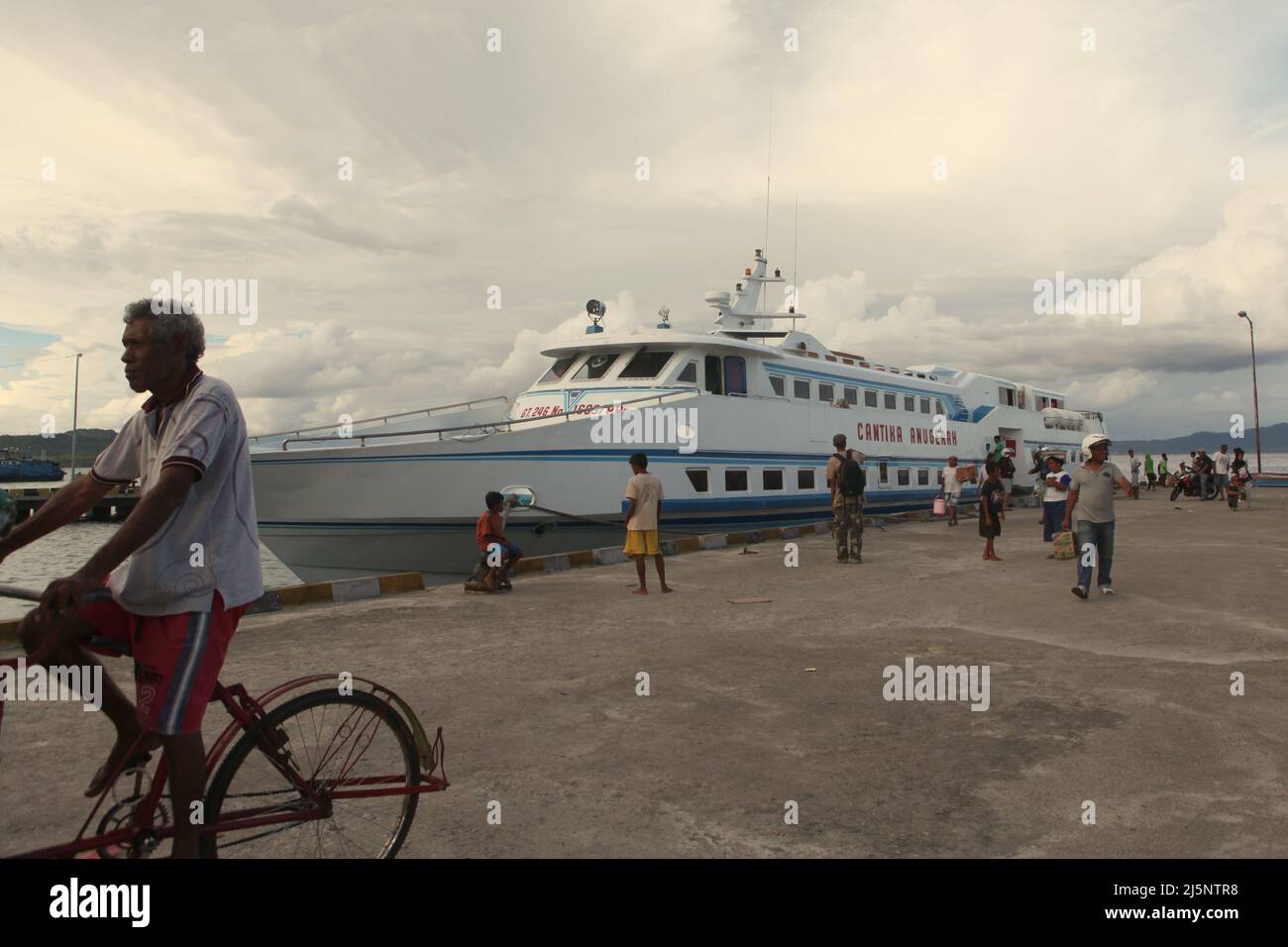 Ferry harbour of Ambon in Ambon, Central Maluku, Maluku, Indonesia. Stock Photo