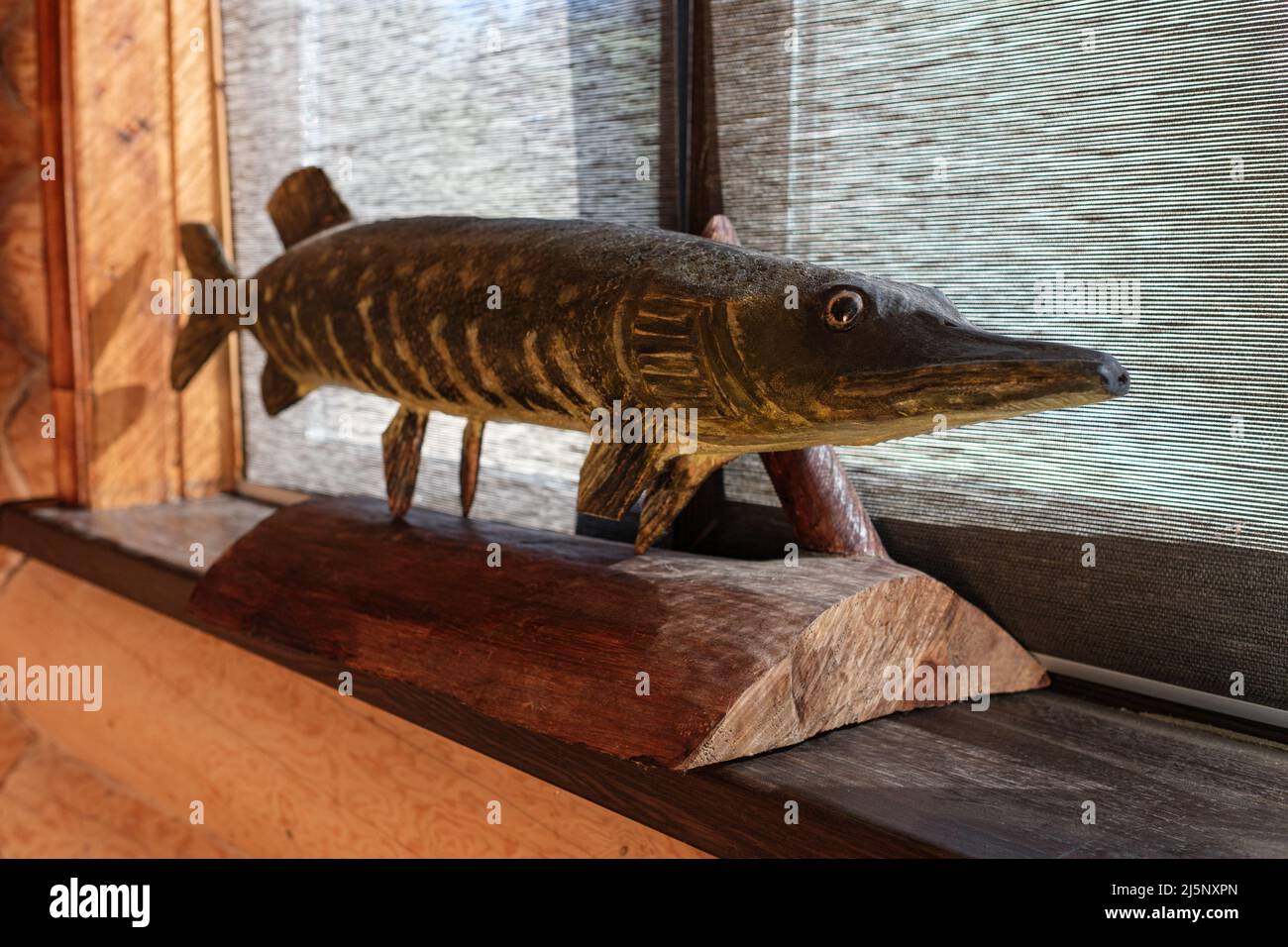 Wooden carved fish hi-res stock photography and images - Alamy