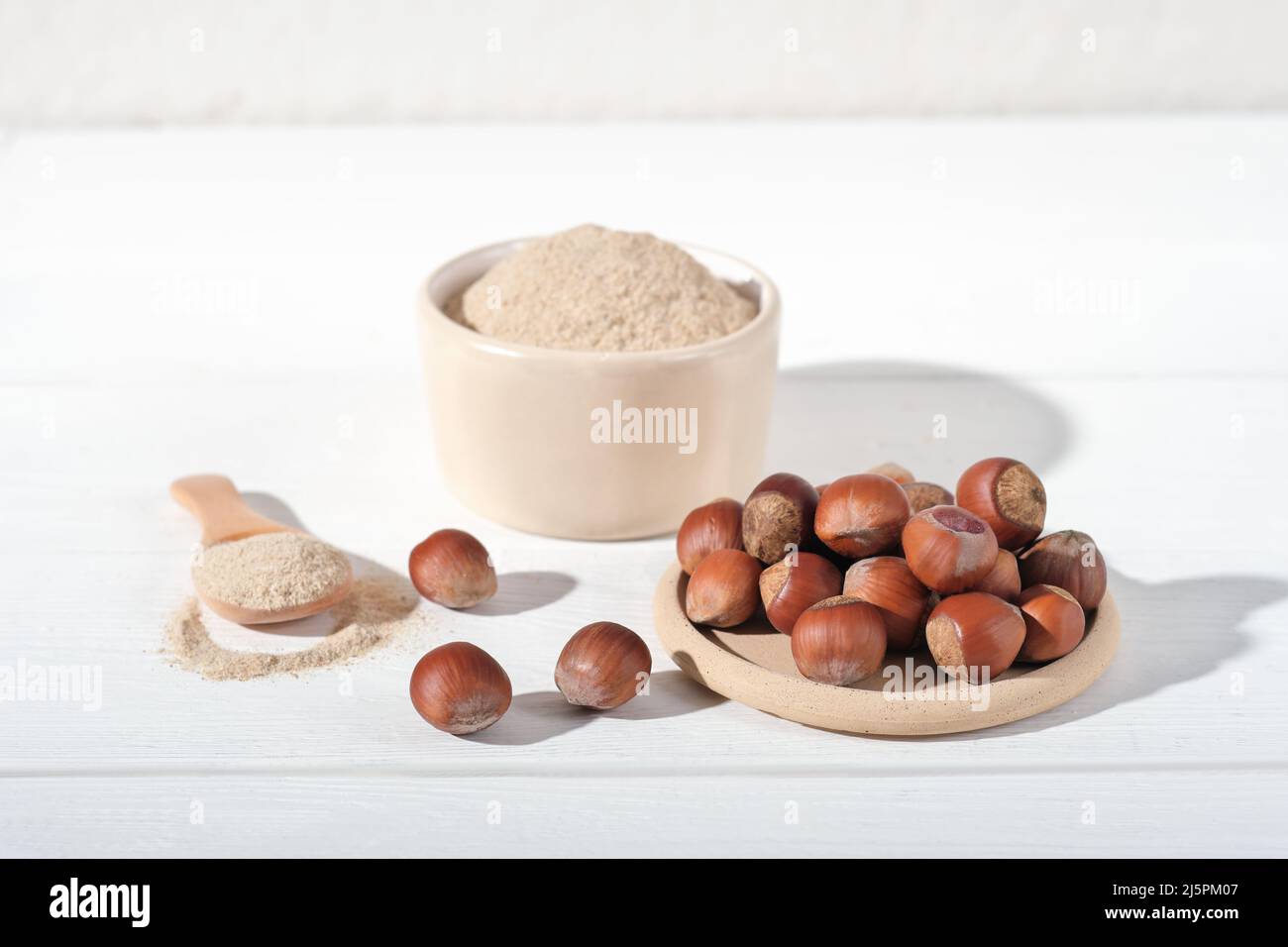 gluten free low carb flour made of ground hazelnuts. ketogenic diet