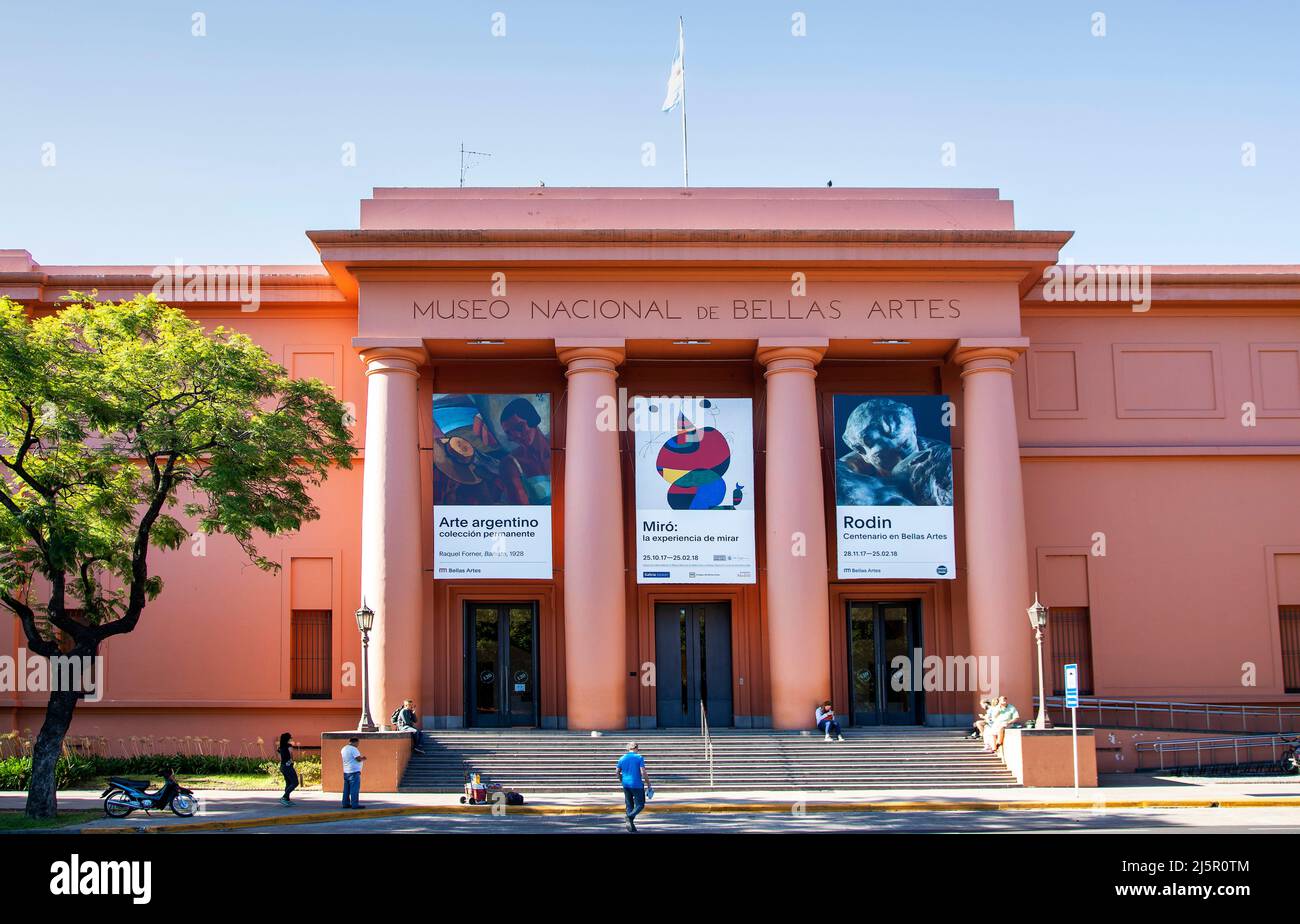 The Museo Nacional de Bellas Artes (MNBA) ("National Museum of Fine