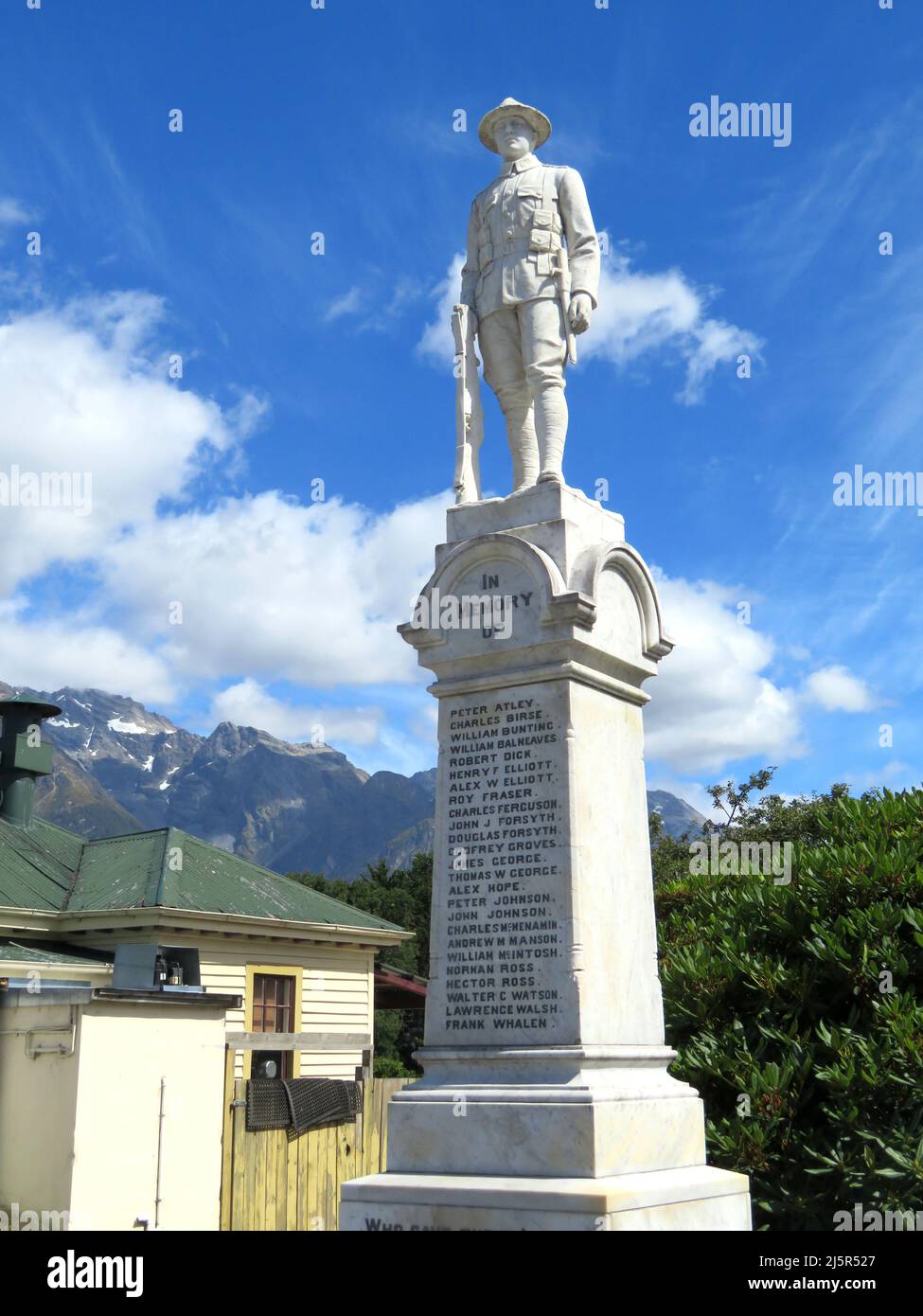 The new zealand mounted rifles hi-res stock photography and images