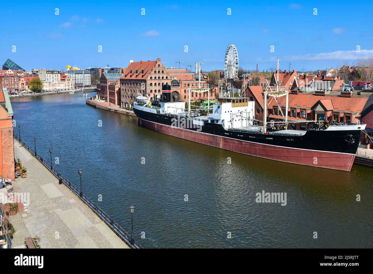 old town of Gdańsk, a ship on the Motlawa river Stock Photo Alamy