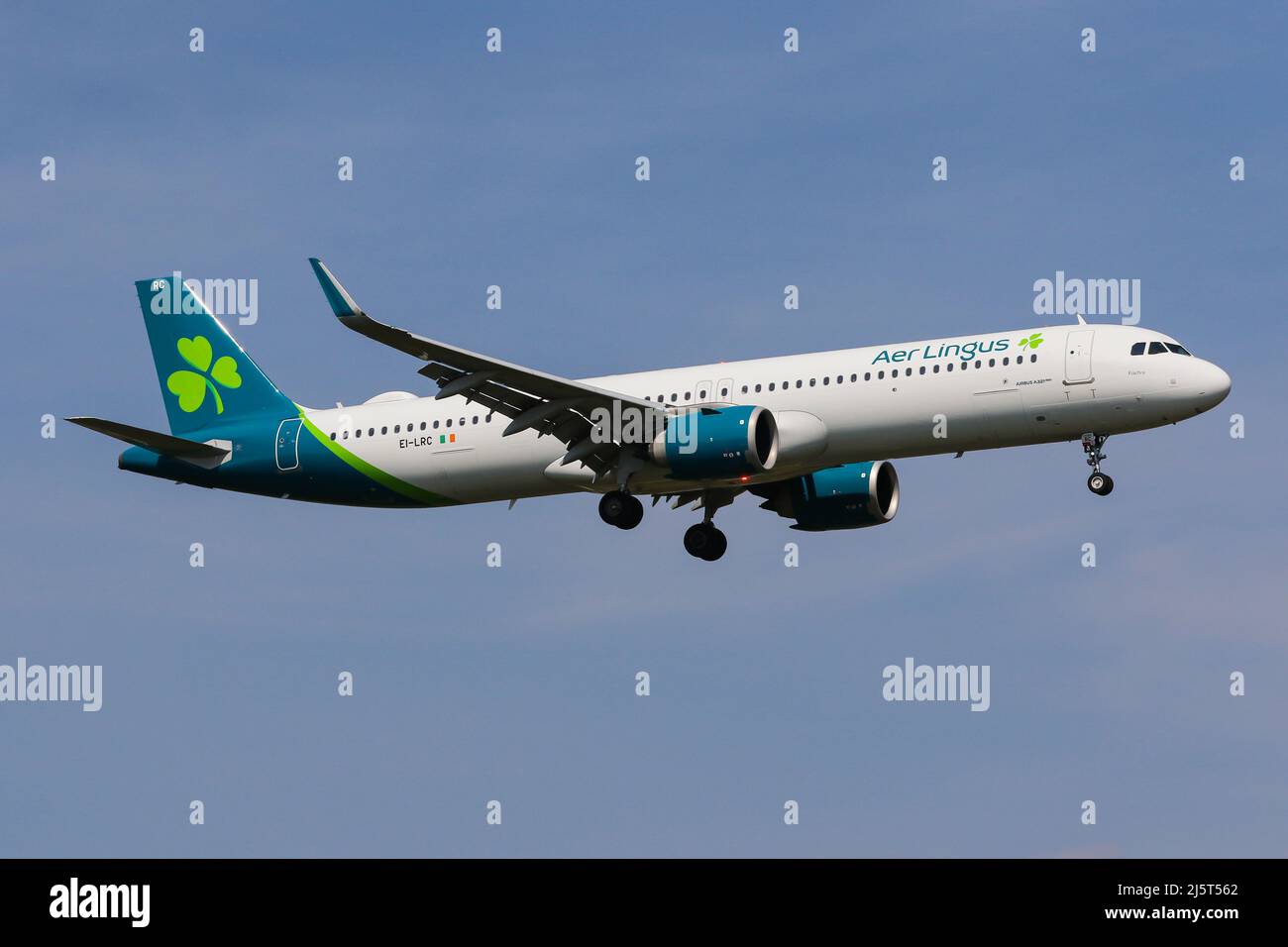 An Airbus A321 NEO operated by Aer Lingus arrives at London Heathrow Airport Stock Photo