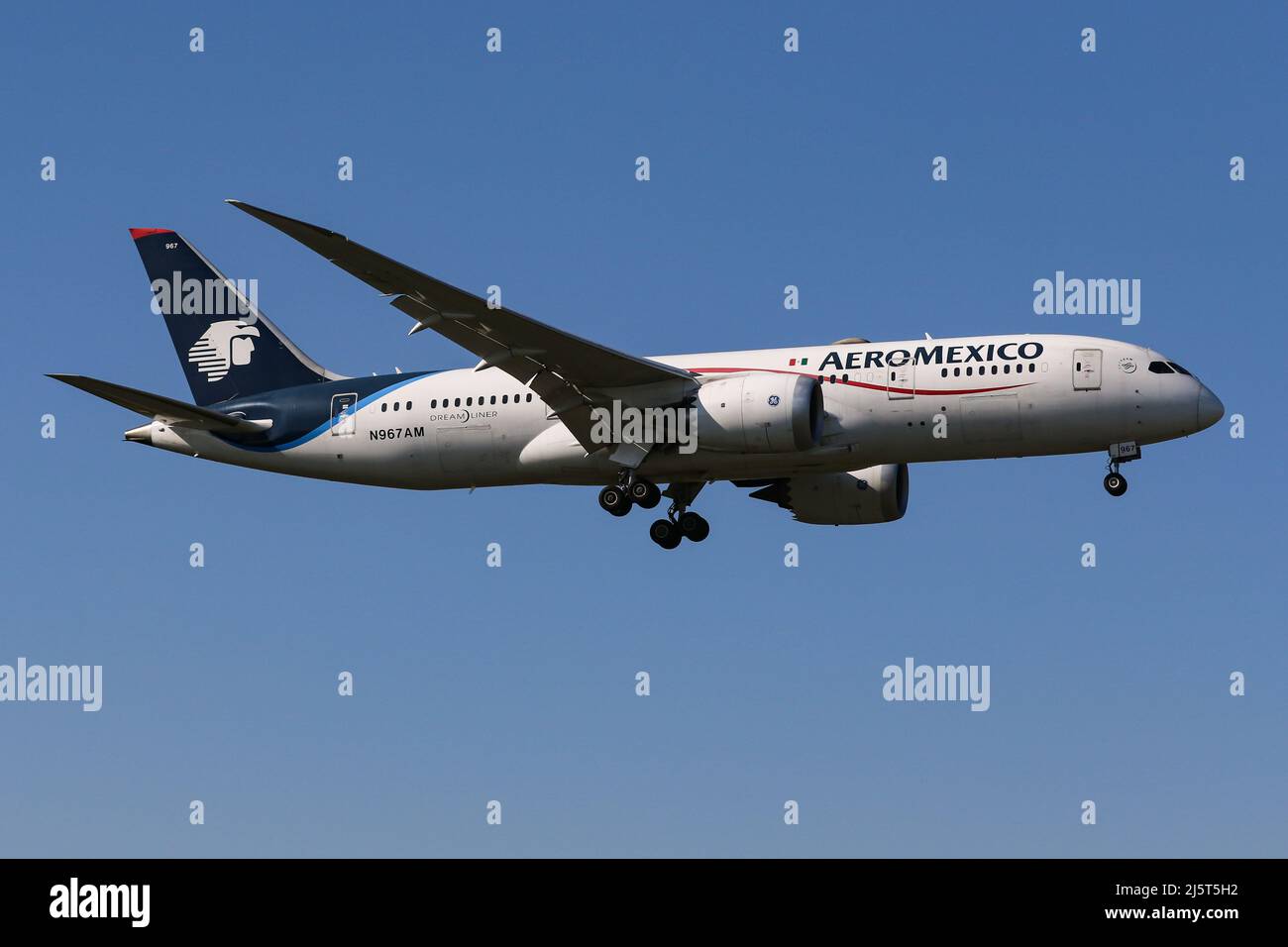 A Boeing 787 operated by Aeromexico arrives at London Heathrow Airport Stock Photo