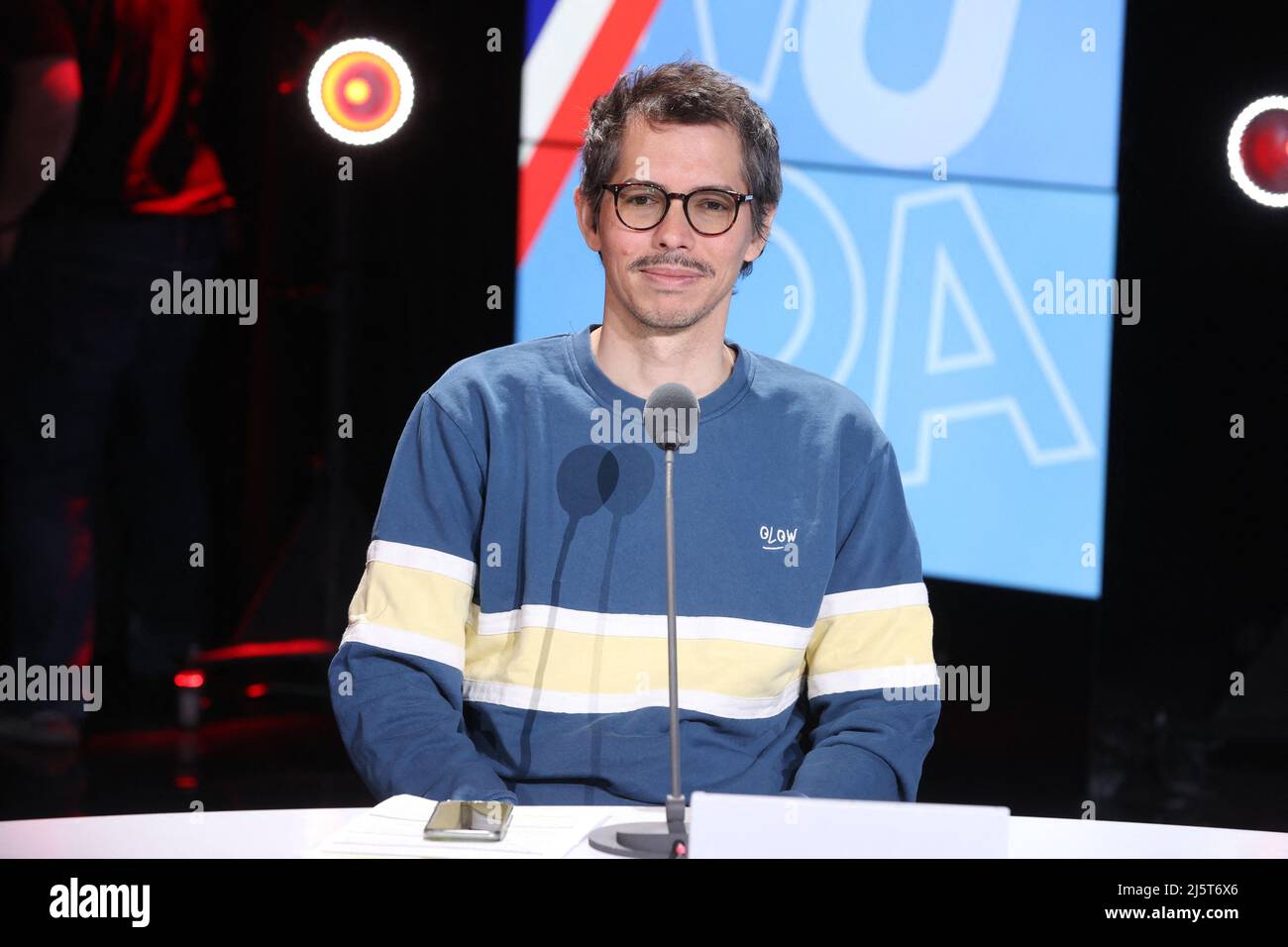 Exclusive - Thomas Porcher at the 'Les Grandes Gueules' talk show on RMC  Radio, in Paris, France, on April 25, 2022. Photo by Jerome  Domine/ABACAPRESS.COM Stock Photo - Alamy