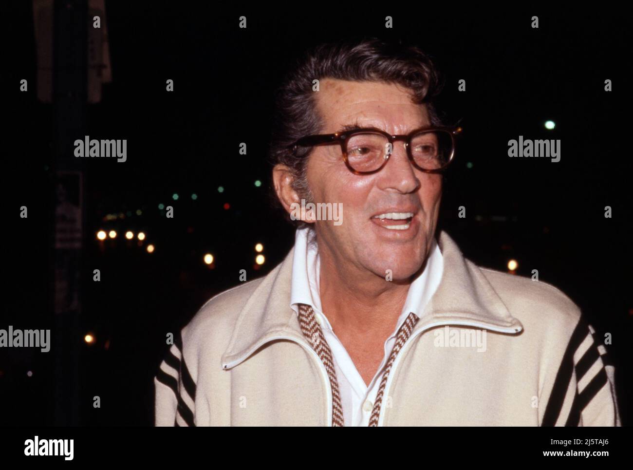 Dean martin hi-res stock photography and images - Page 8 - Alamy