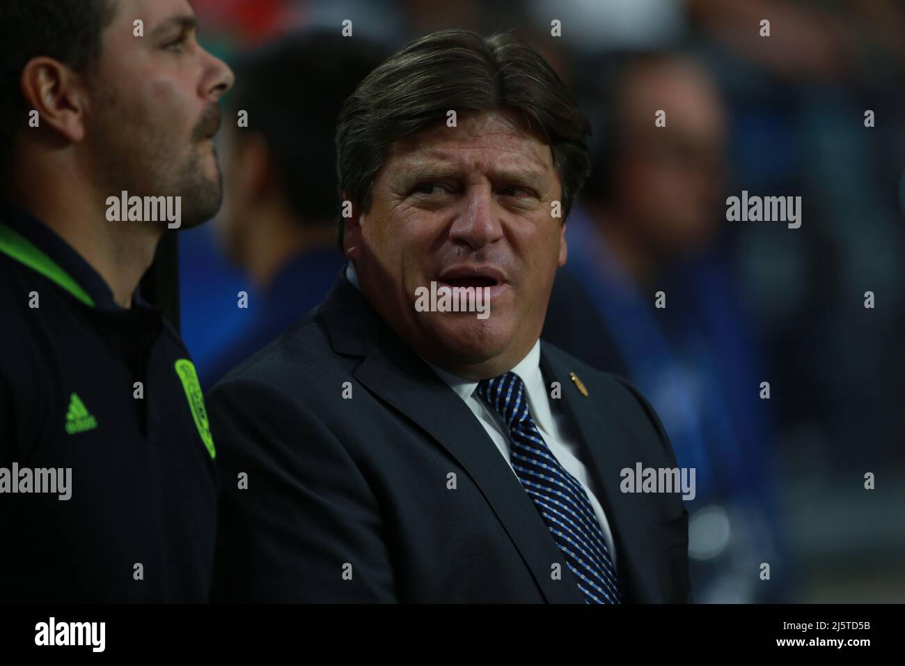 Miguel Herrera técnico  de Mexico ,durante partido entre las selecciones de Mexico y Guatemala  de la Copa Oro CONCACAF 2015. Estadio de la Universidad de Arizona.Phoenix Arizona a 12 de Julio 2015. Stock Photo