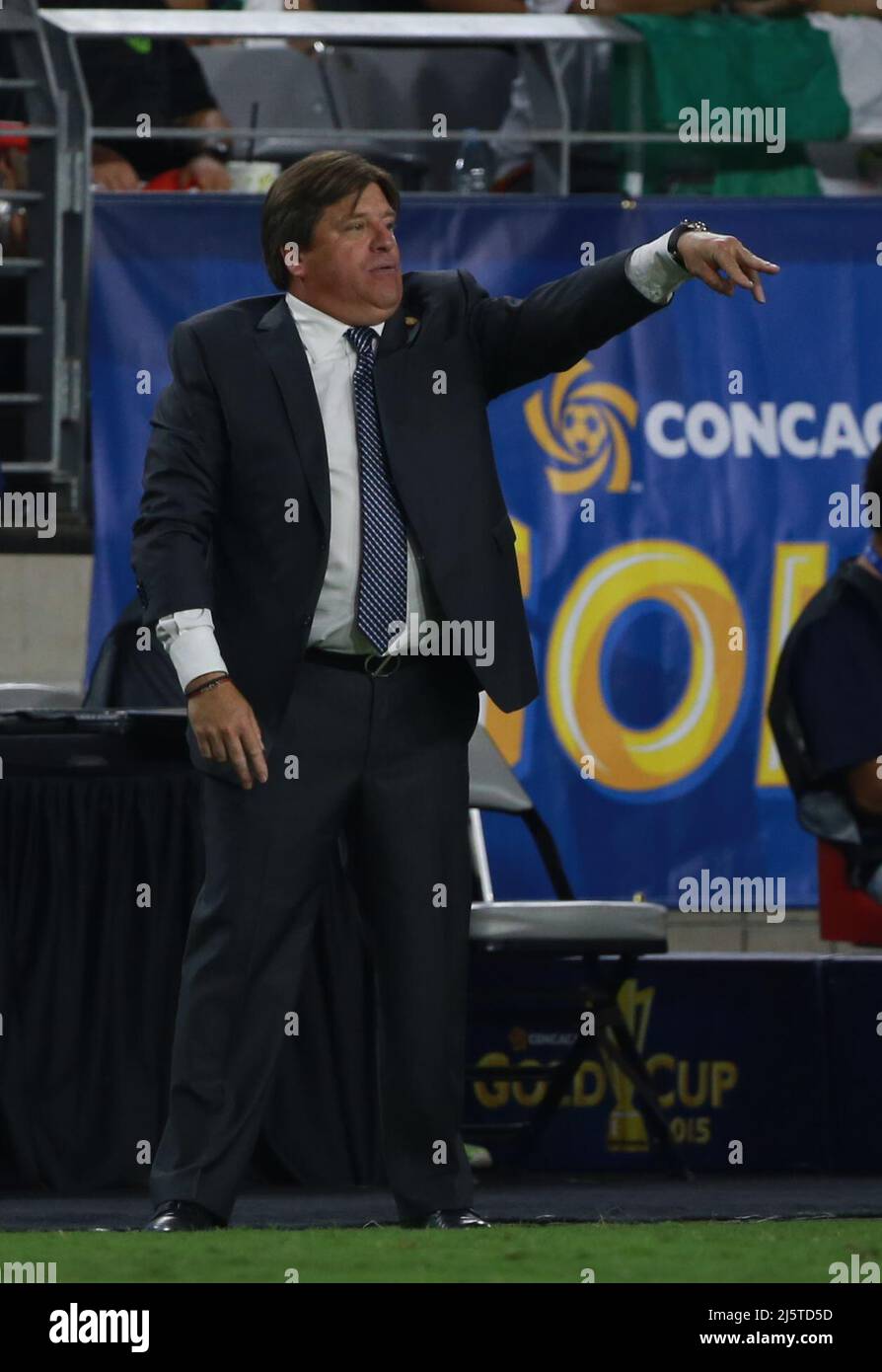 Miguel Herrera DT de Mexico    ,durante partido entre las selecciones de Mexico y Guatemala  de la Copa Oro CONCACAF 2015. Estadio de la Universidad de Arizona.Phoenix Arizona a 12 de Julio 2015. Stock Photo
