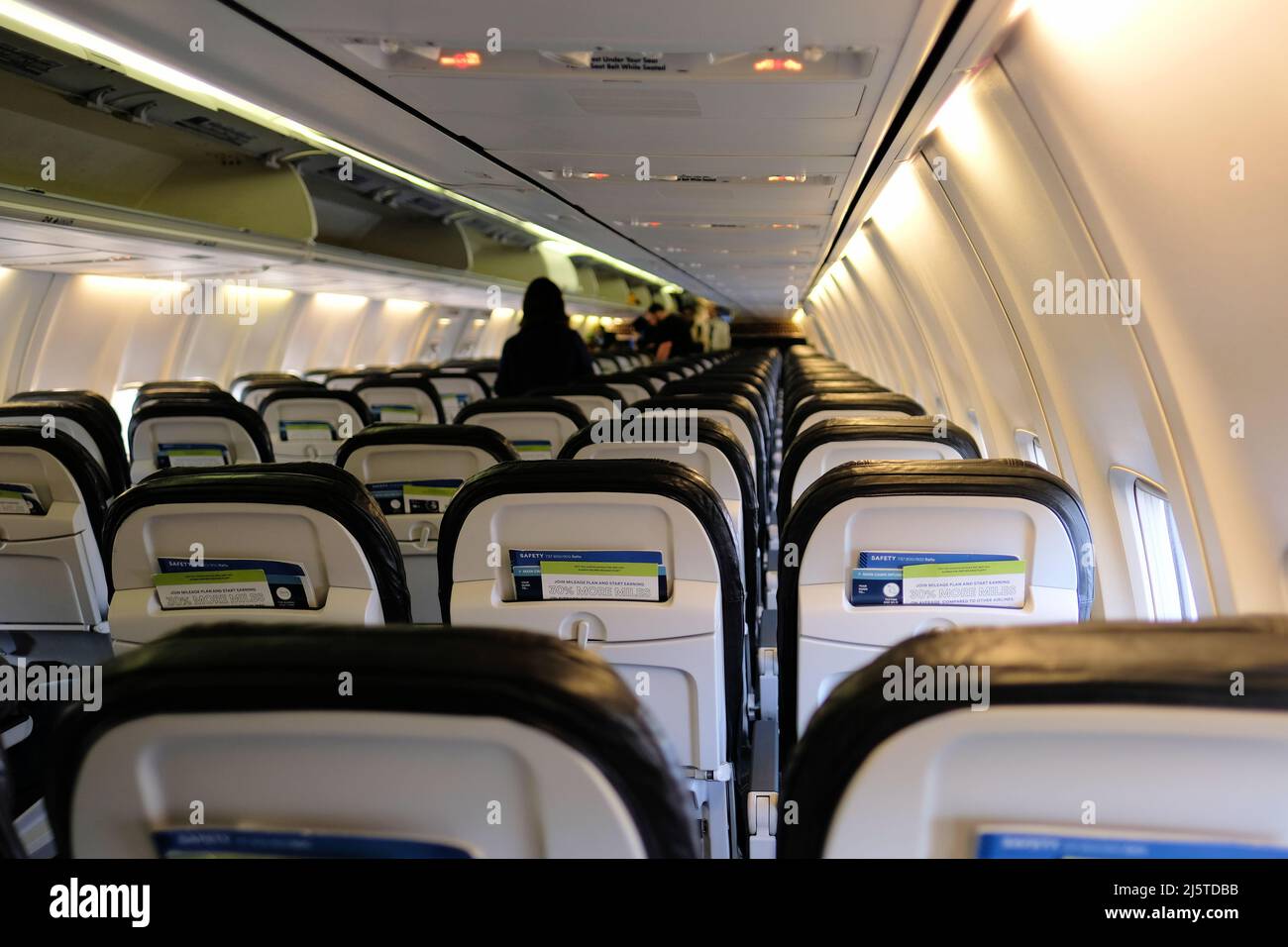 boeing 737 interior