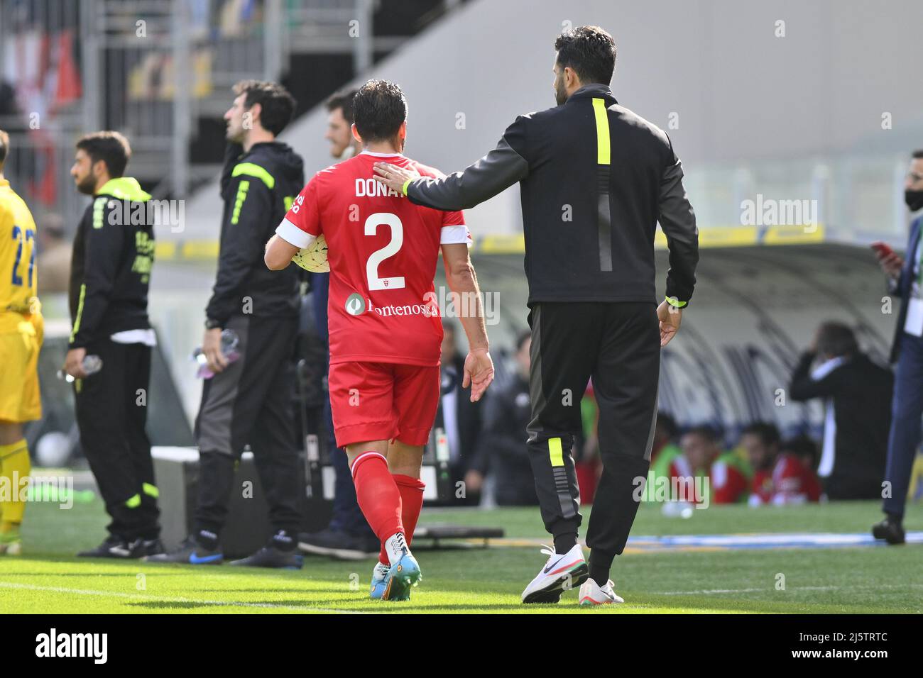 Giulio Donati Jogador Monza Durante Jogo Campeonato Italiano Serie Entre —  Fotografia de Stock Editorial © VincenzoIzzo #464936358