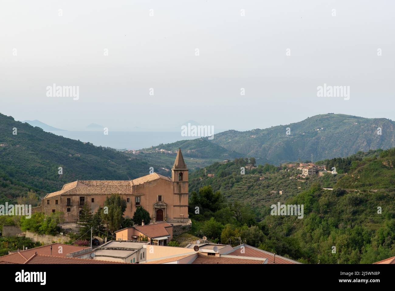 convento dei carmelitani calzati a San Piero Patti, comune in provincia di Messina sui monti Nebrodi Stock Photo