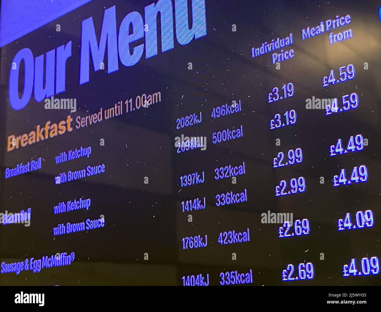 London, UK. 26th Apr, 2022. In a fast food restaurant, the energy