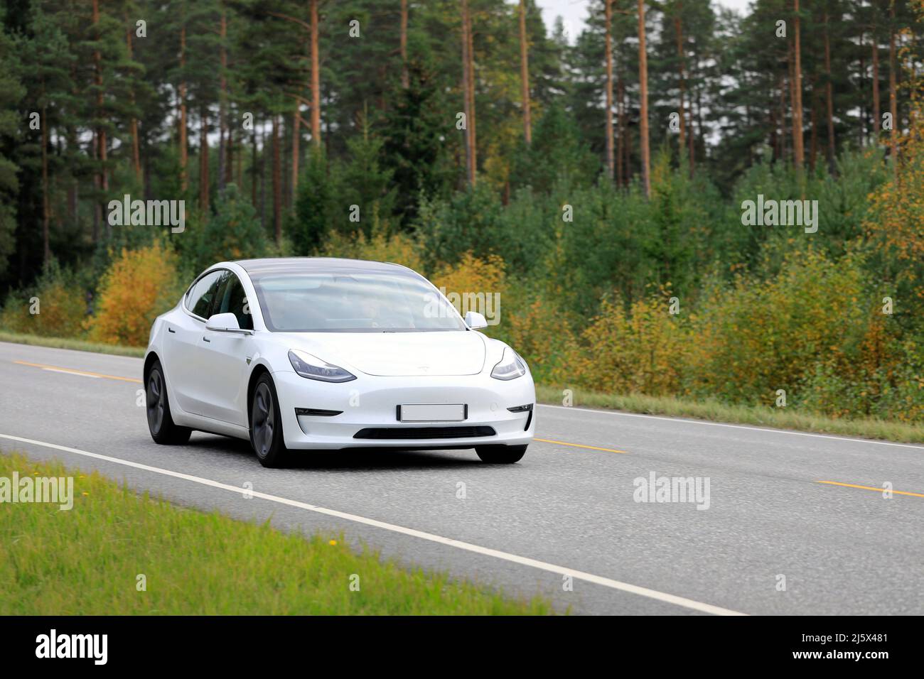 Tesla model sale 3 september 2020