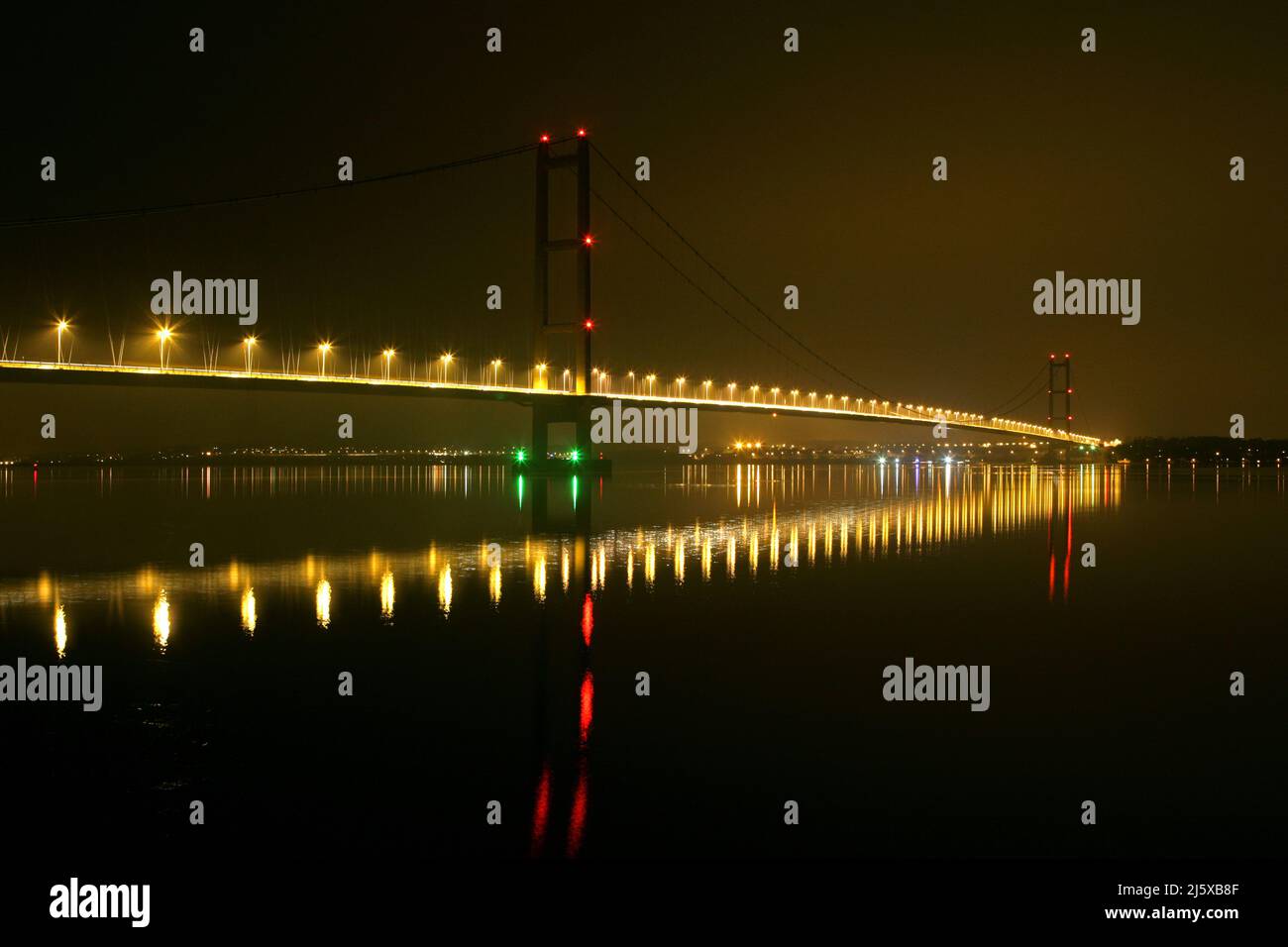 Humber Bridge Railing The Humber Bridge Stock Photo - Alamy