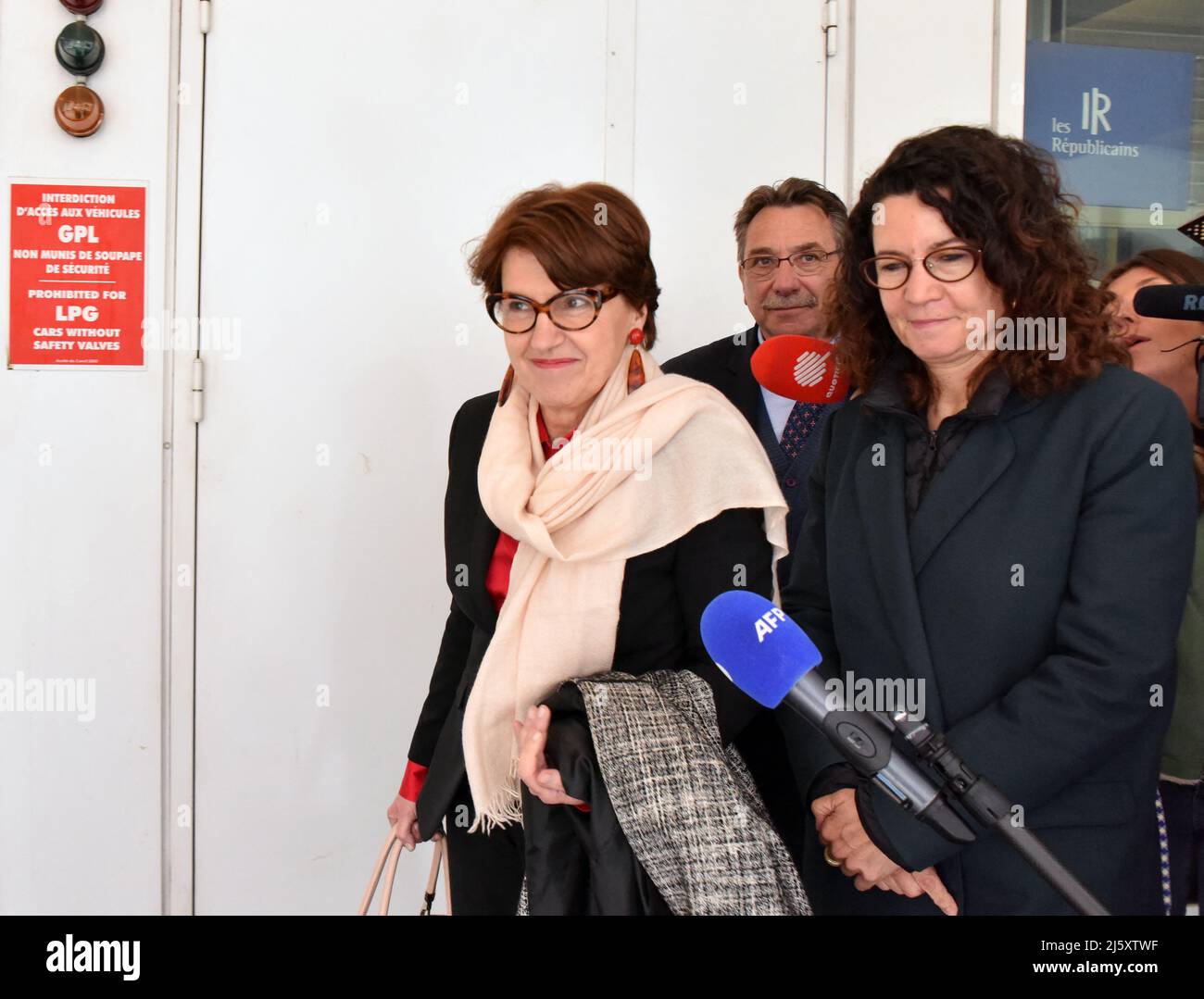 LR's vice-President Annie Genevard at a meeting of Les Republicain (LR) at the headquarters in Paris, France on April 26, 2022, after the presidential elections and to prepare for the legislative elections in June 2022. Photo by Patrice Pierrot/ABACAPRESS.COM Stock Photo