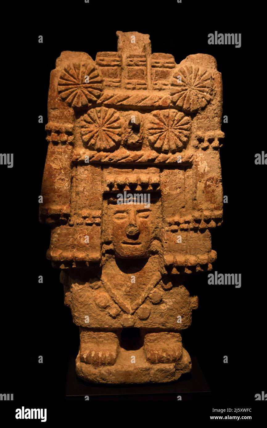 Aztec goddess of agriculture hires stock photography and images Alamy