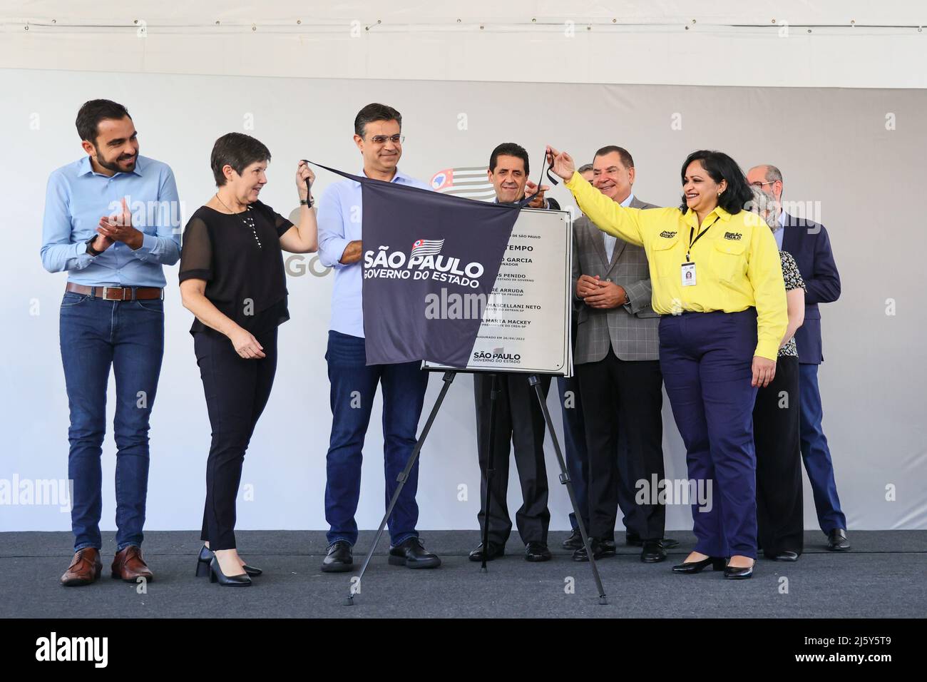 SÃO PAULO, SP - 26.04.2022: INAUGURAÇÃO POUPA TEMPO DIGITAL SP - Rodrigo  Garcia, (PSDB) Governor of São Paulo, participates in the inauguration of  the first Poupatempo Digital in São Paulo, this Tuesday, (