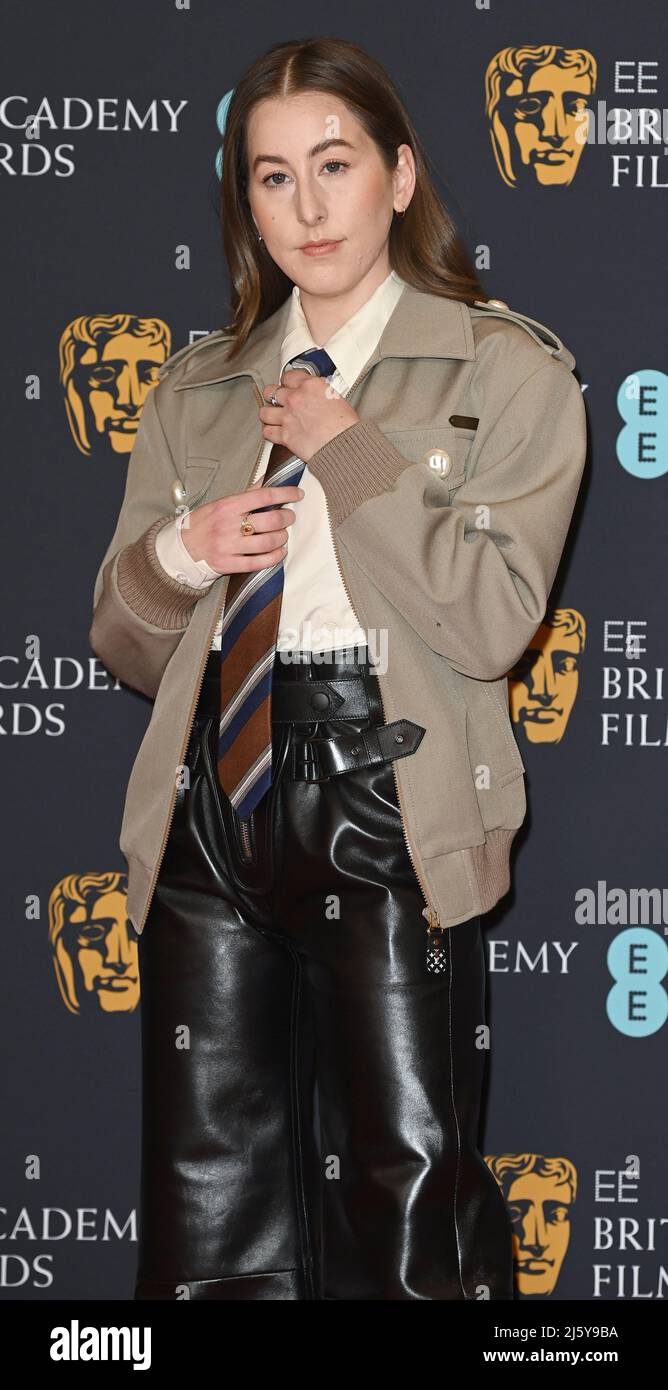 Photo Must Be Credited ©Alpha Press 079965 12/03/2022 Alana Haim at The