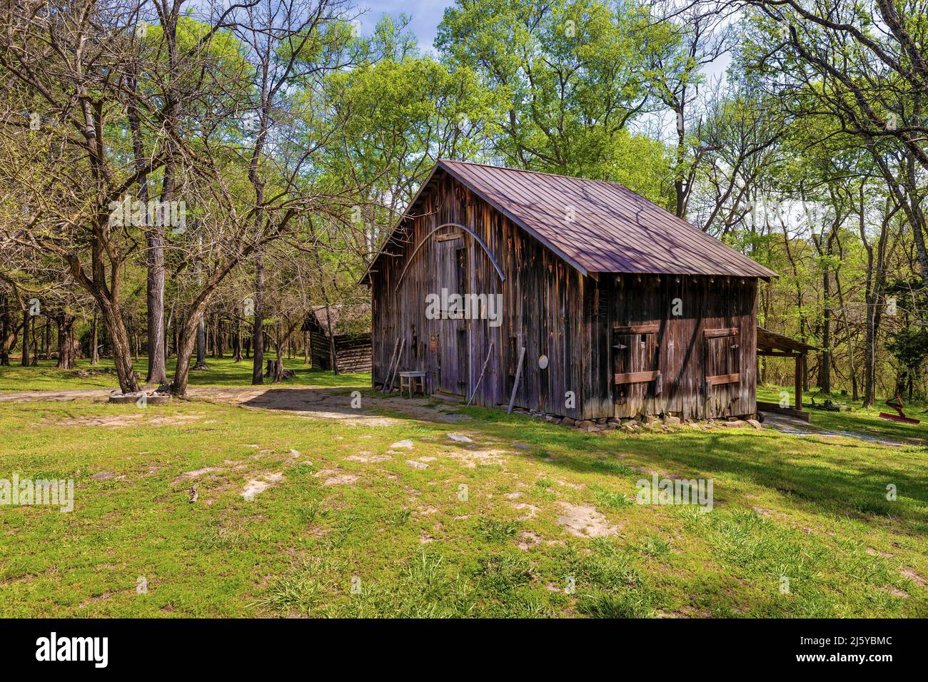 Durham, North Carolina, USA - April 13, 2022:  Old barn on the Bennehan Property. Stock Photo