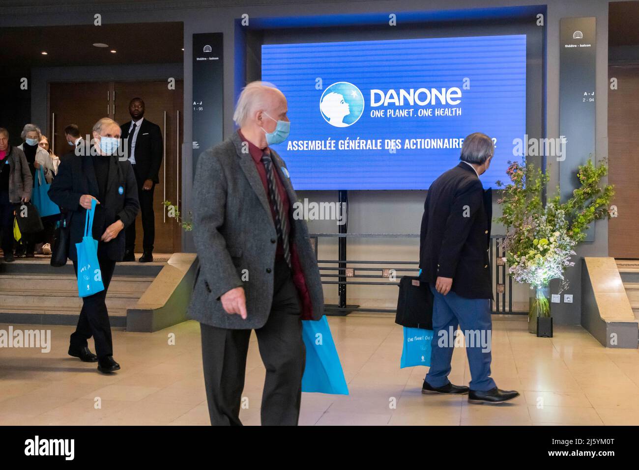 April 26, 2022, Paris, France, France: Paris, France April 26, 2022 - Danone Shareholders Meeting. The French dairy and plant-based milk giant had a good start to the year, thanks in particular to the performance of its infant formulas in China ..DANONE, ECONOMIE, ASSEMBLEE GENERALE, PATRONS, DIRIGEANTS, FINANCE, CAC 40, MULTINATIONALE ALIMANTAIRE, ALIMENTATION, NUTRITION, EAUX EN BOUTEILLES, PRODUITS LAITIERS, ENTREPRISE AGROALIMENTAIRE, ILLUSTRATION, AMBIANCE, GENERIQUE, ACTIONNAIRES, LOGO. (Credit Image: © Vincent Isore/IP3 via ZUMA Press) Stock Photo