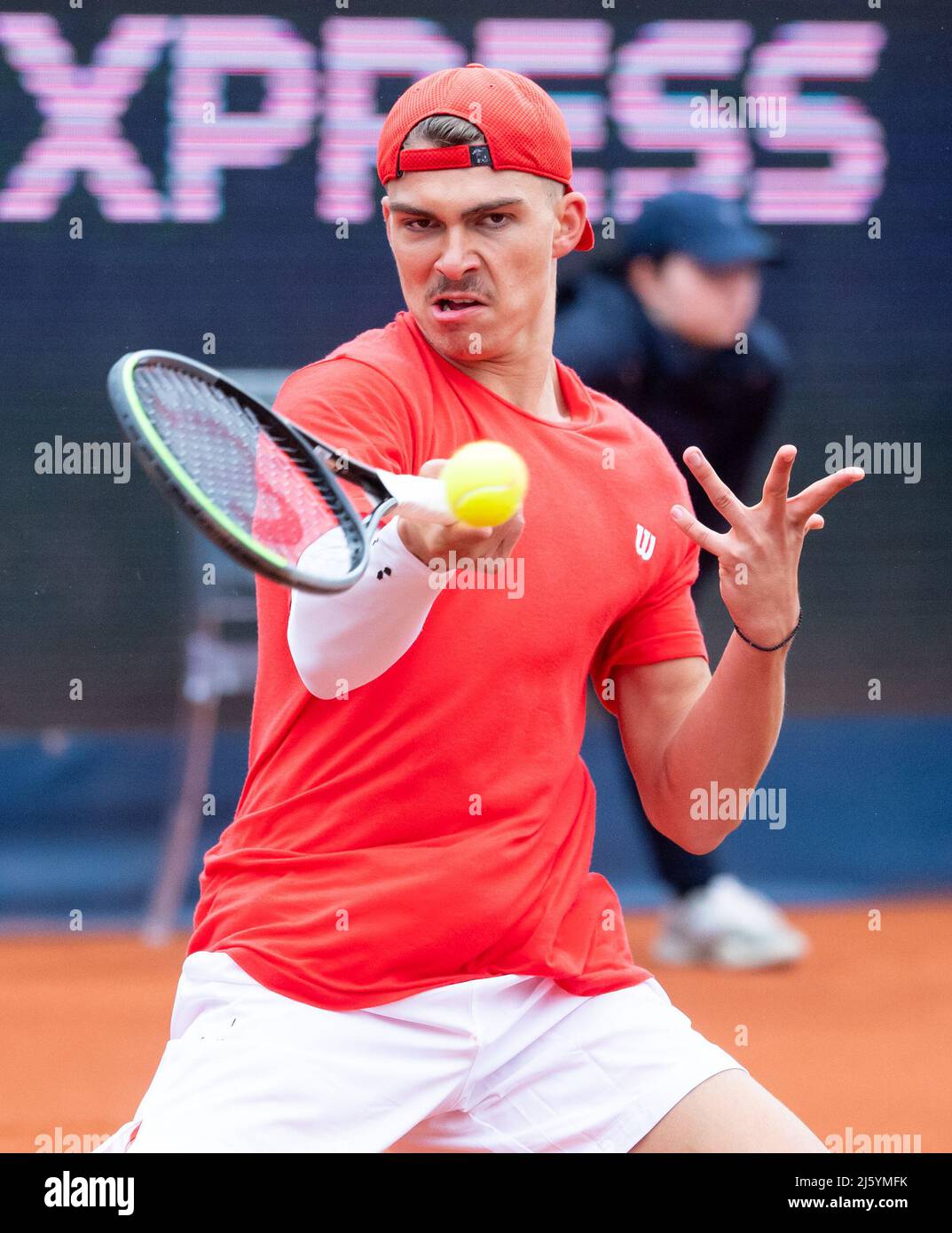 Munich, Germany. 26th Apr, 2022. Tennis: ATP Tour - Munich, men, 1st round.  Otte (Germany) - Topo (Serbia). Marko Topo in action. Credit: Sven  Hoppe/dpa/Alamy Live News Stock Photo - Alamy