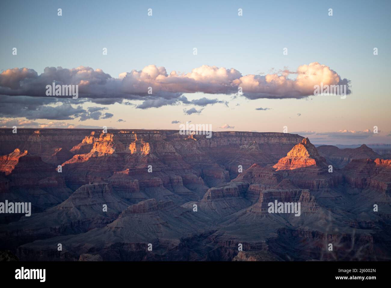Grand canyon golden hour hi-res stock photography and images - Alamy - Golden Hour Canyon Photography