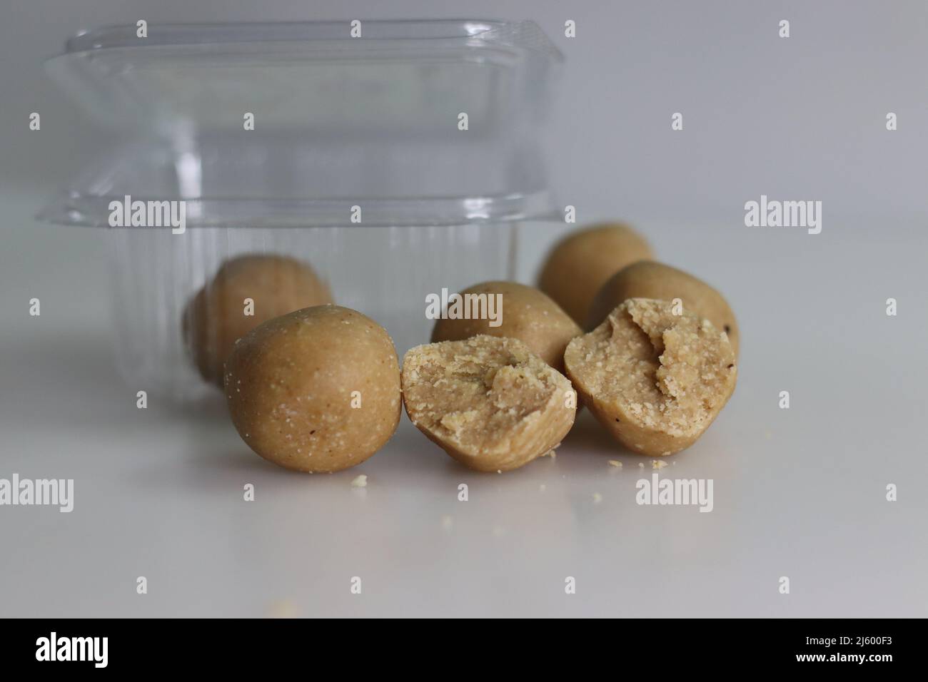 Dink or Dinkache Ladoo are one of the nutrition rich ladoos which are made out of dink and additional ingredients such as dry fruits and dates. Shot o Stock Photo