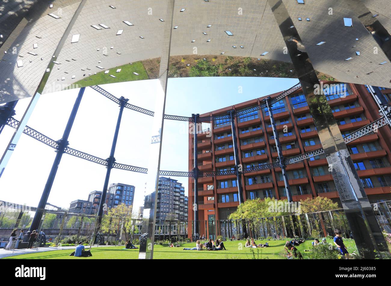 Gasholder Park, in the centre of the new apartments, in spring sunshine